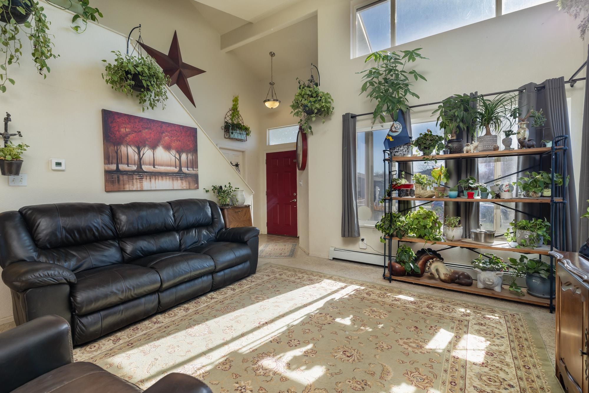 256 Sargent Circle Property Photo 4