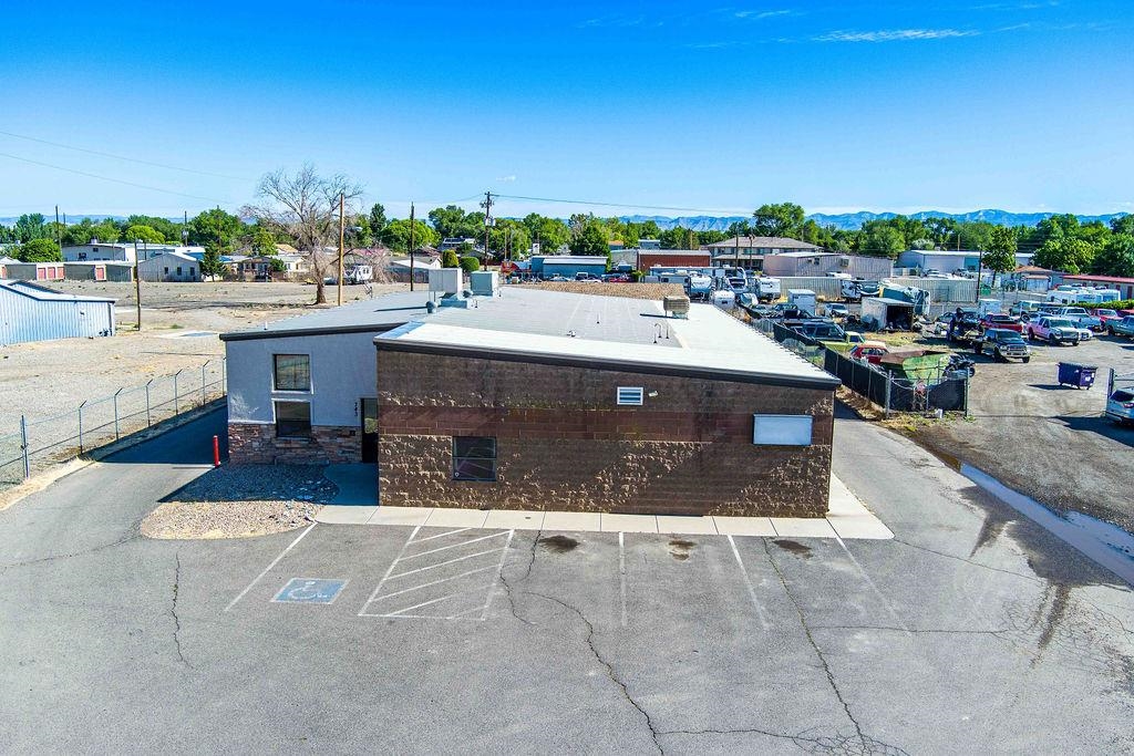 743 Highway 6&50 Property Photo 1