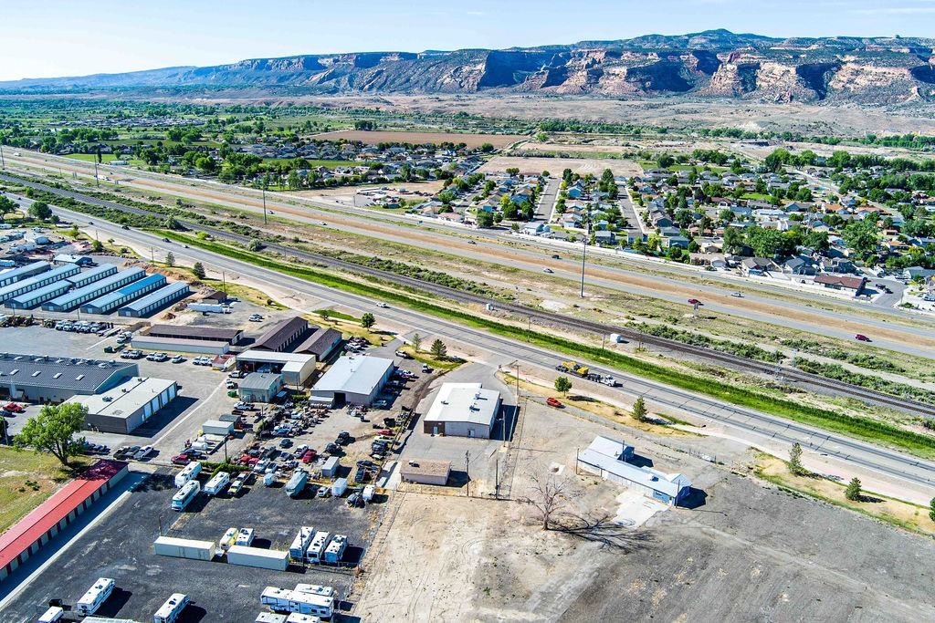 743 Highway 6&50 Property Photo 15