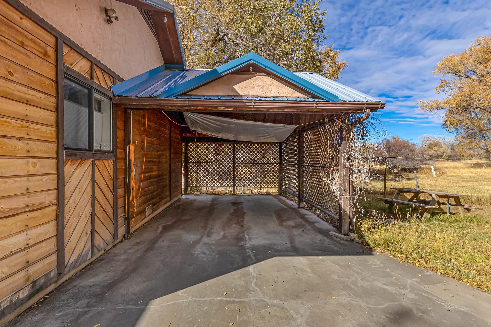 1711 Purdy Mesa Road Property Photo 3