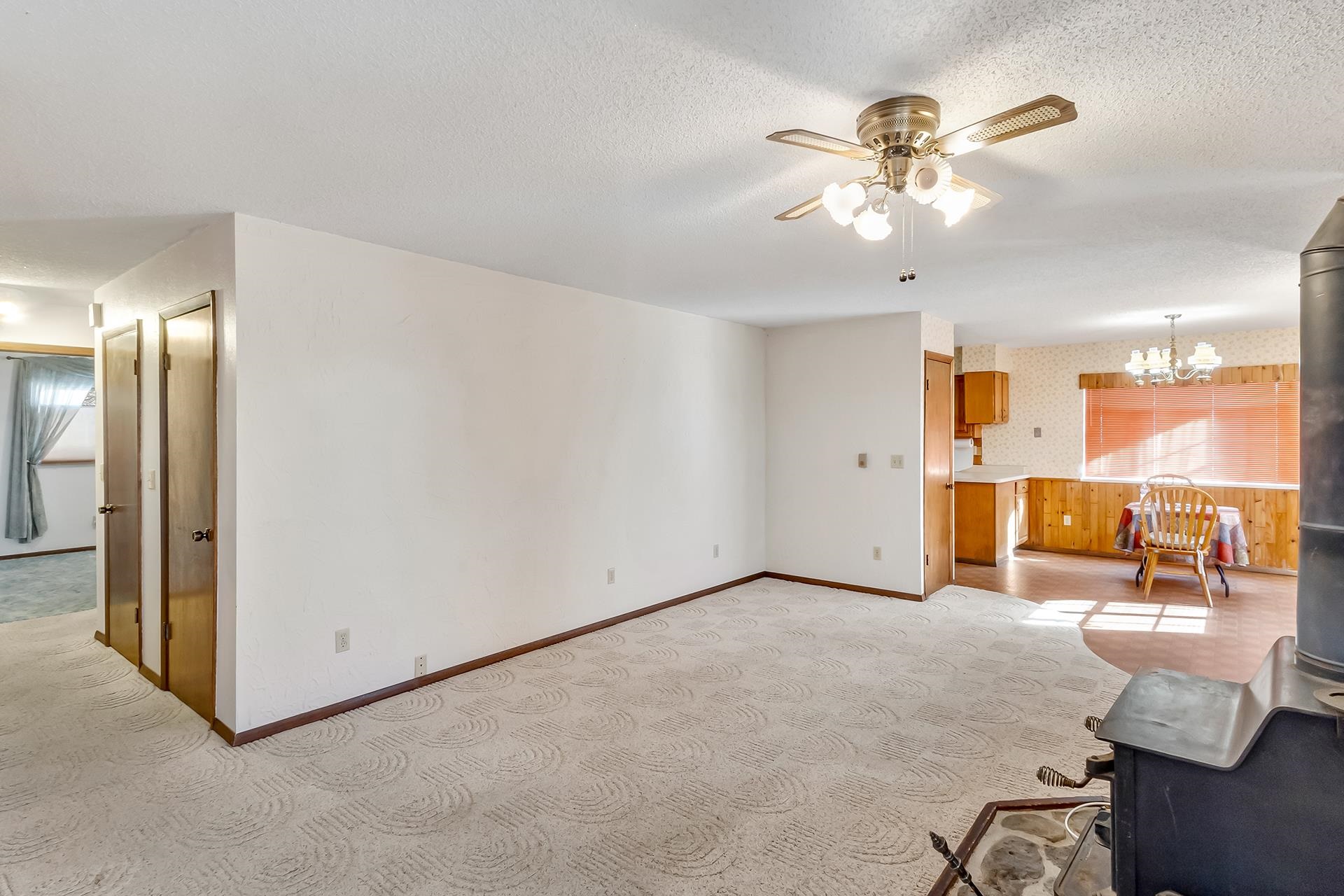 1711 Purdy Mesa Road Property Photo 6
