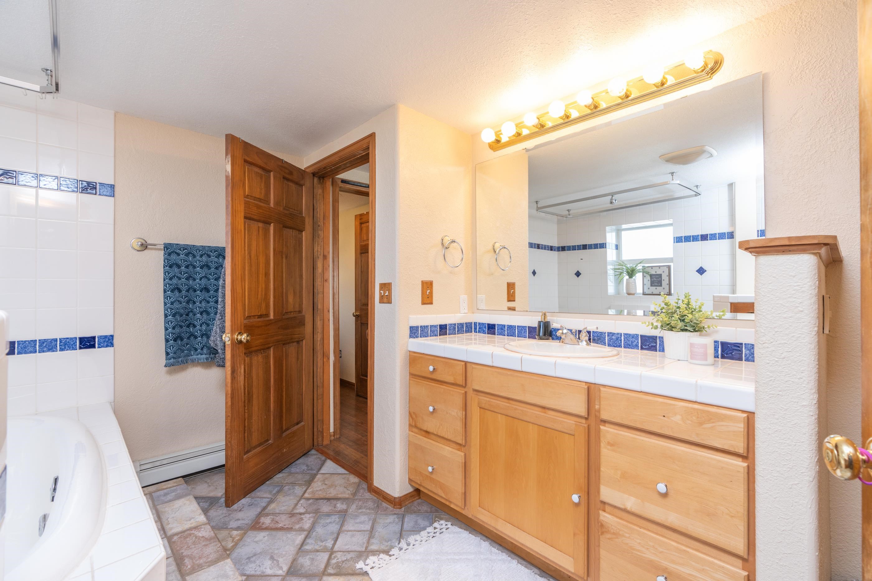 2262 Broadway Property Photo 27