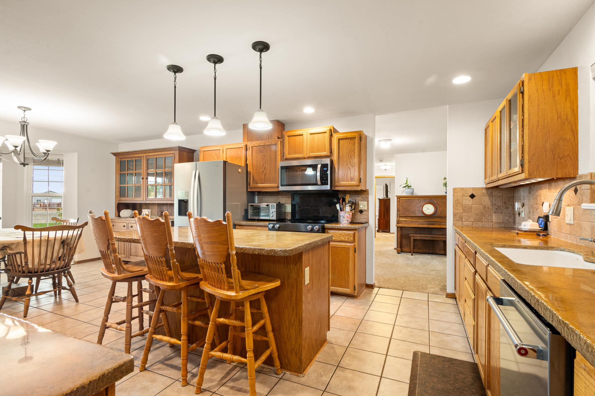1185 17 1/2 Road Property Photo 12