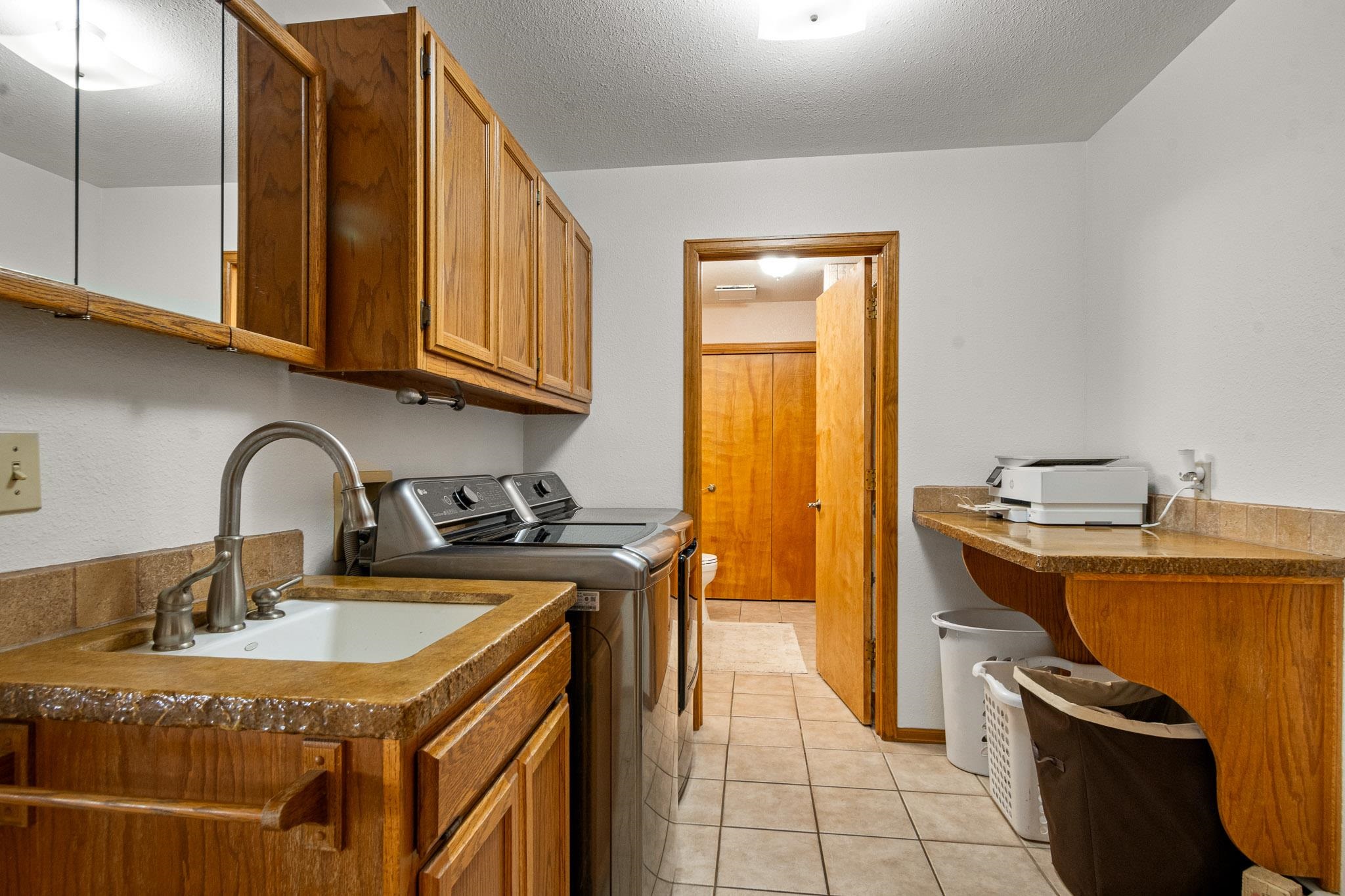 1185 17 1/2 Road Property Photo 13