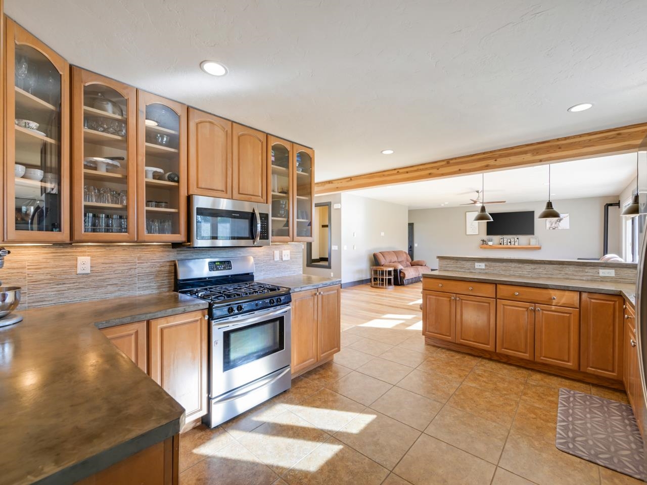 2375 S San Miguel Drive Property Photo 9