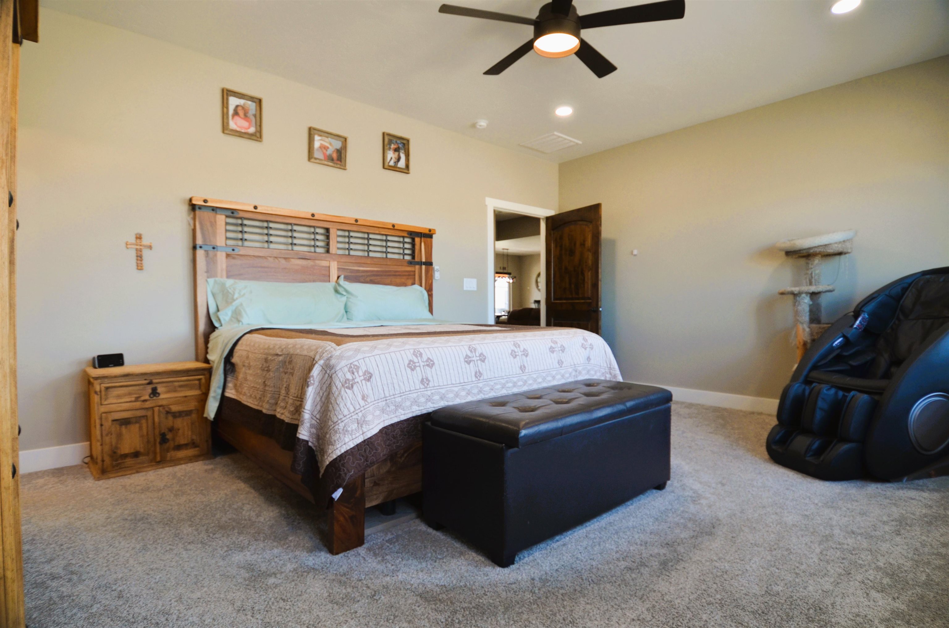 1641 Saddle Ring Court Property Photo 19