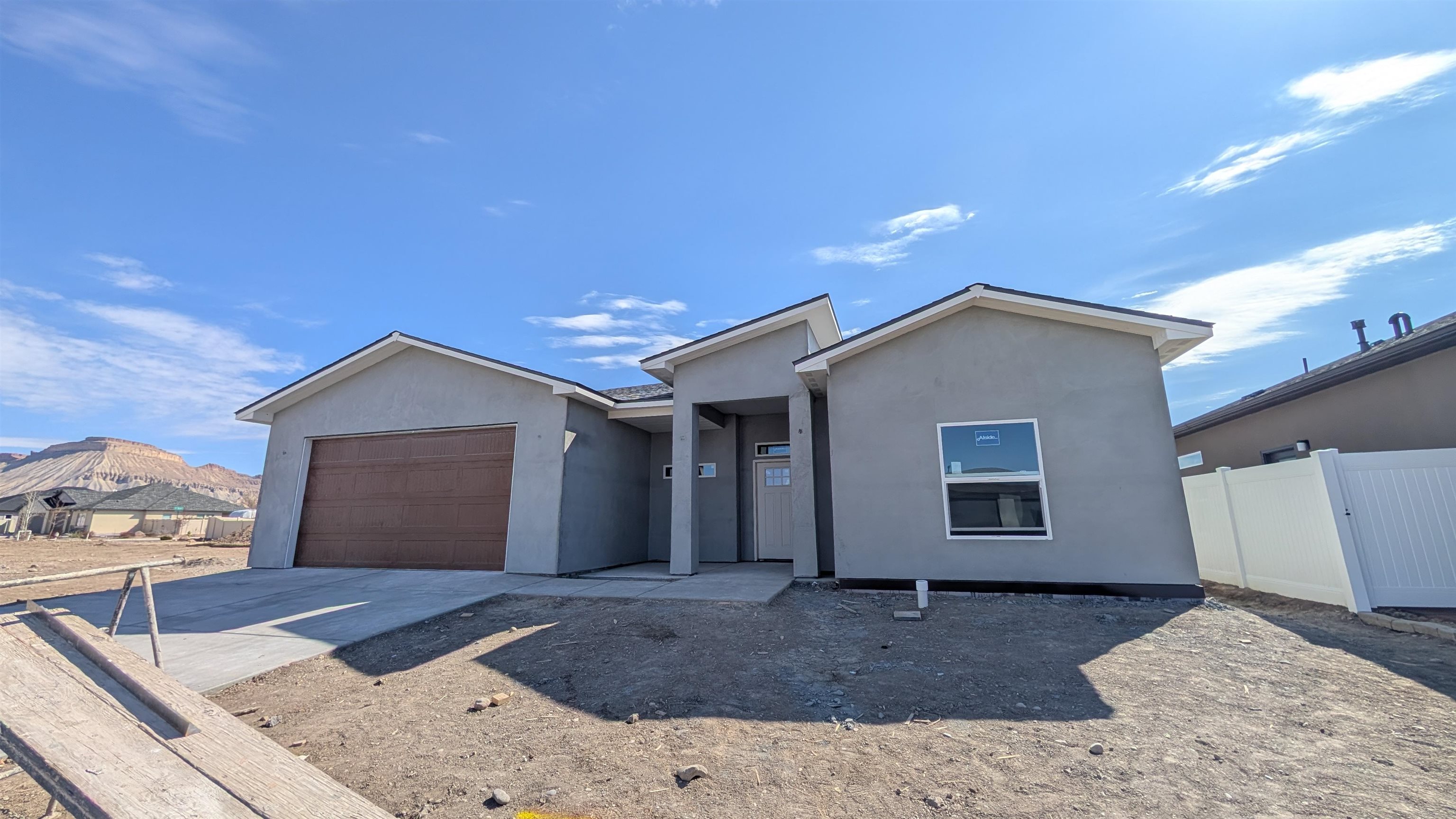 3325 Pyrus Street Property Photo