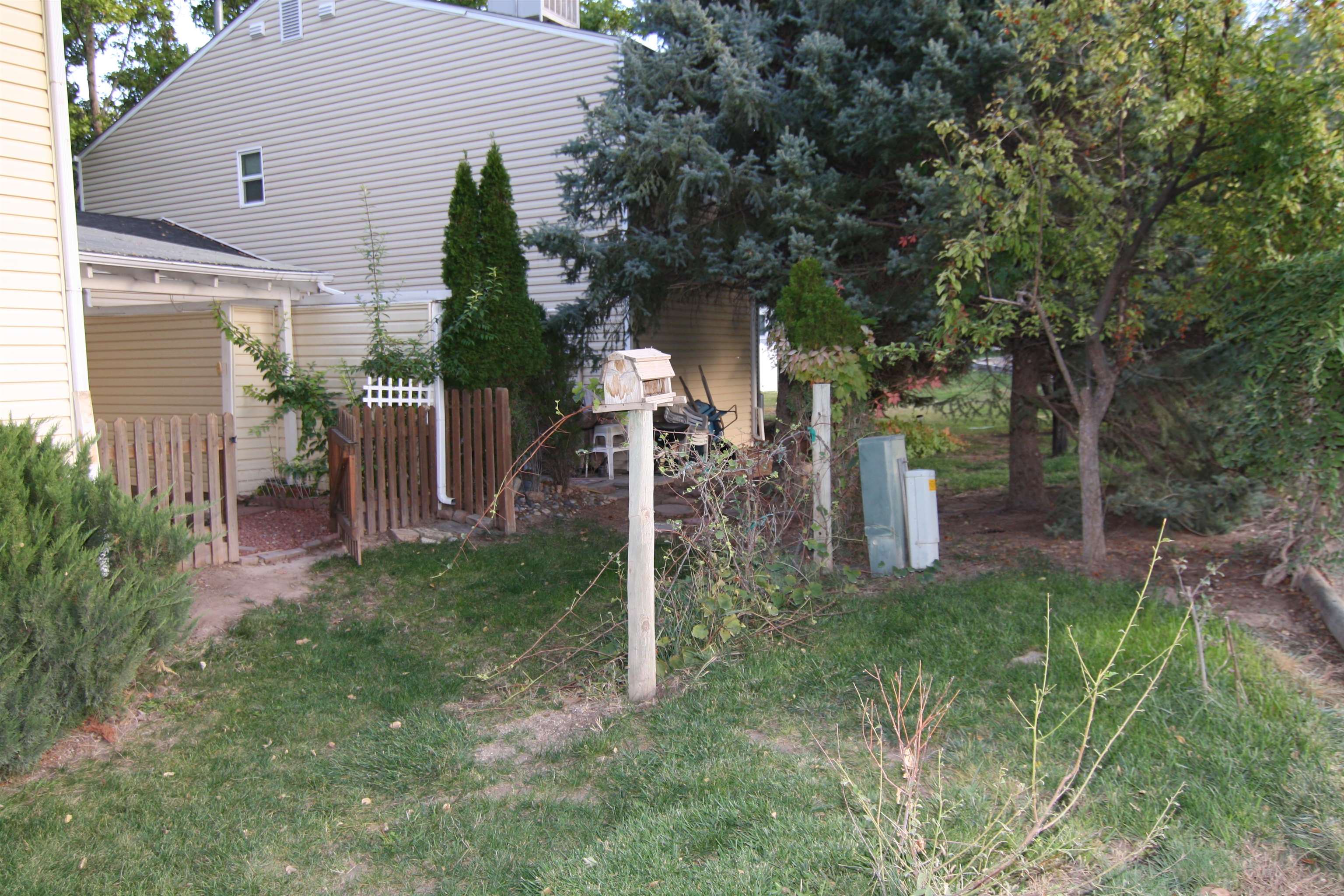 5 Cognac Court Property Photo 8