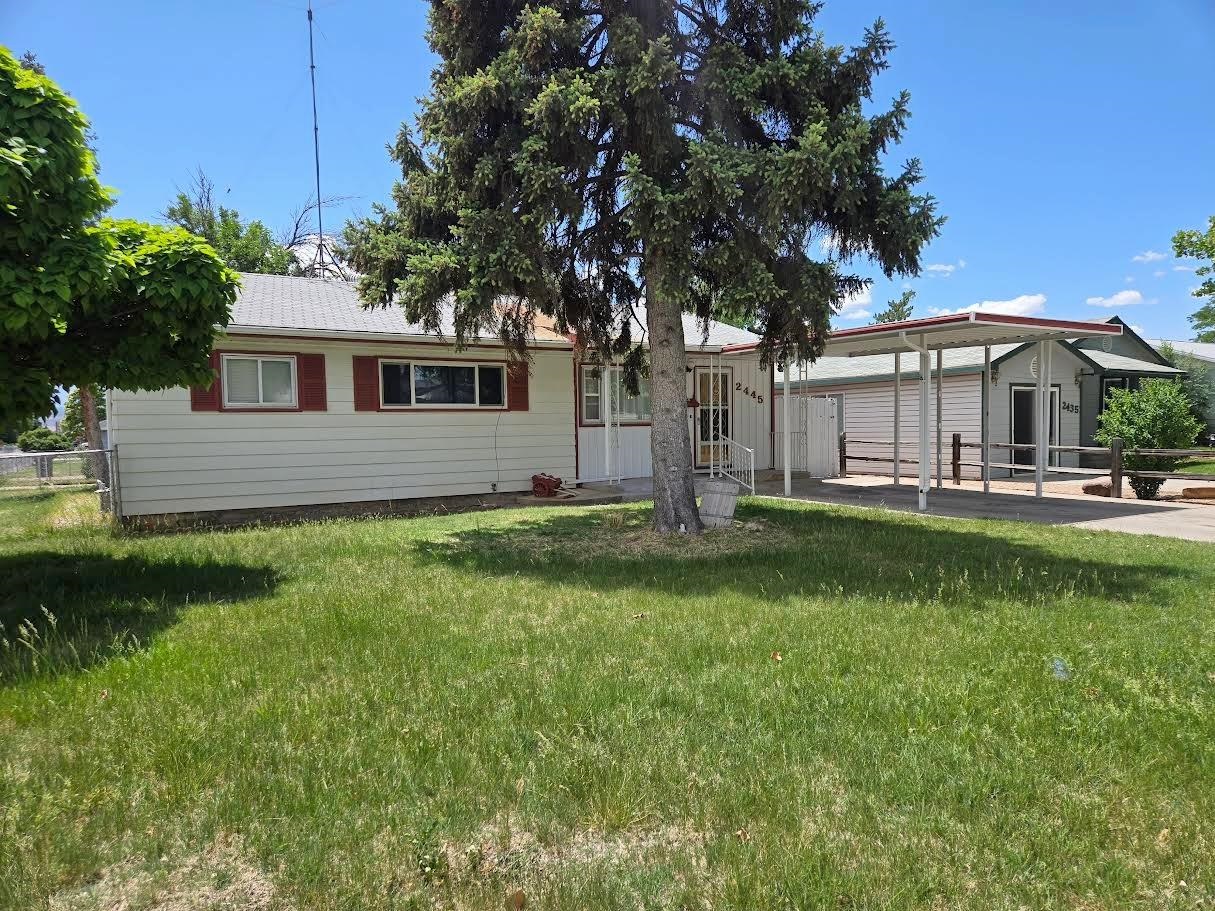 2445 Mesa Avenue Property Photo 3