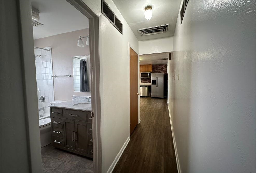 2445 Mesa Avenue Property Photo 9