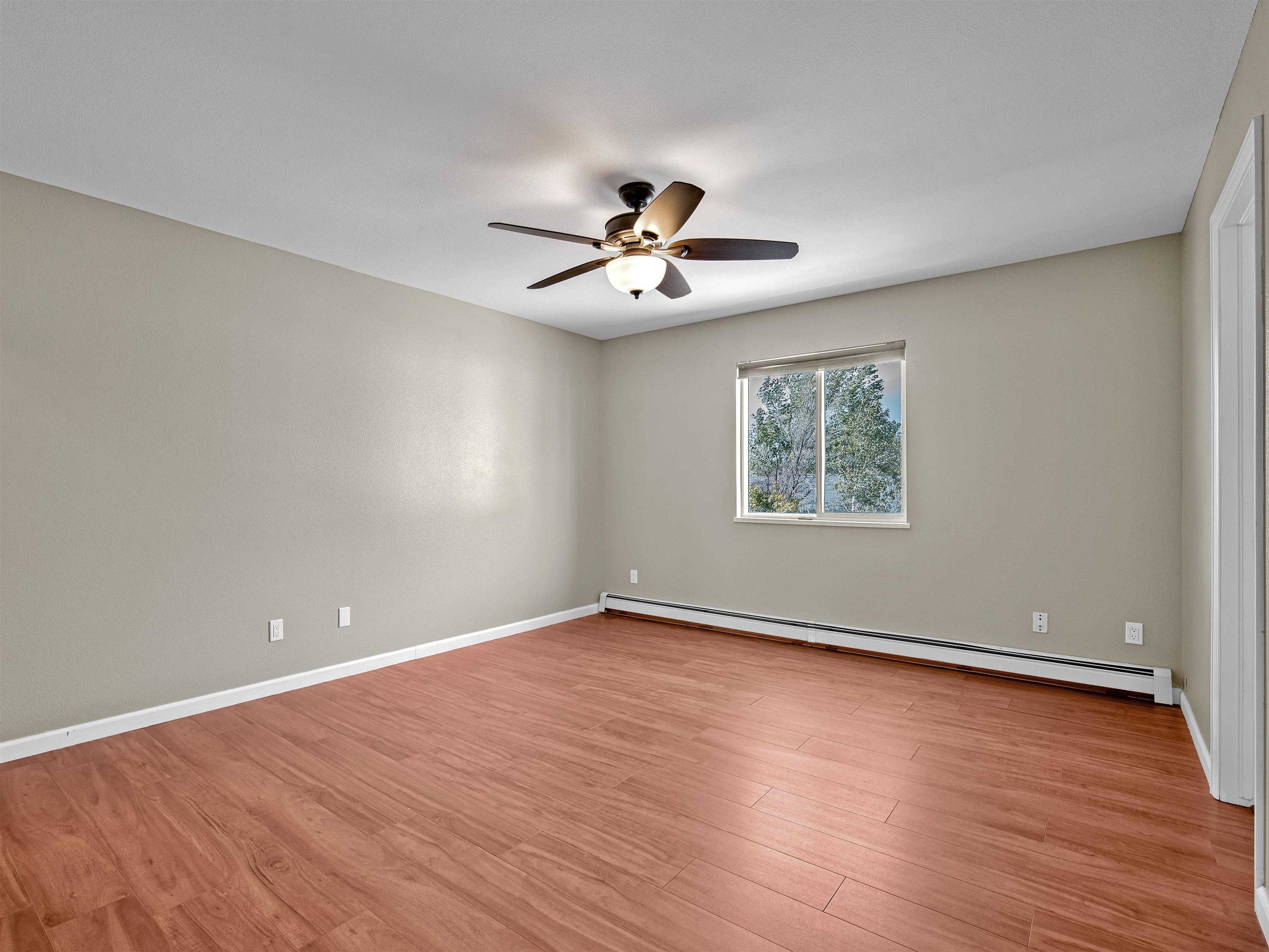 490 1/2 Aspen Grove Drive Property Photo 19