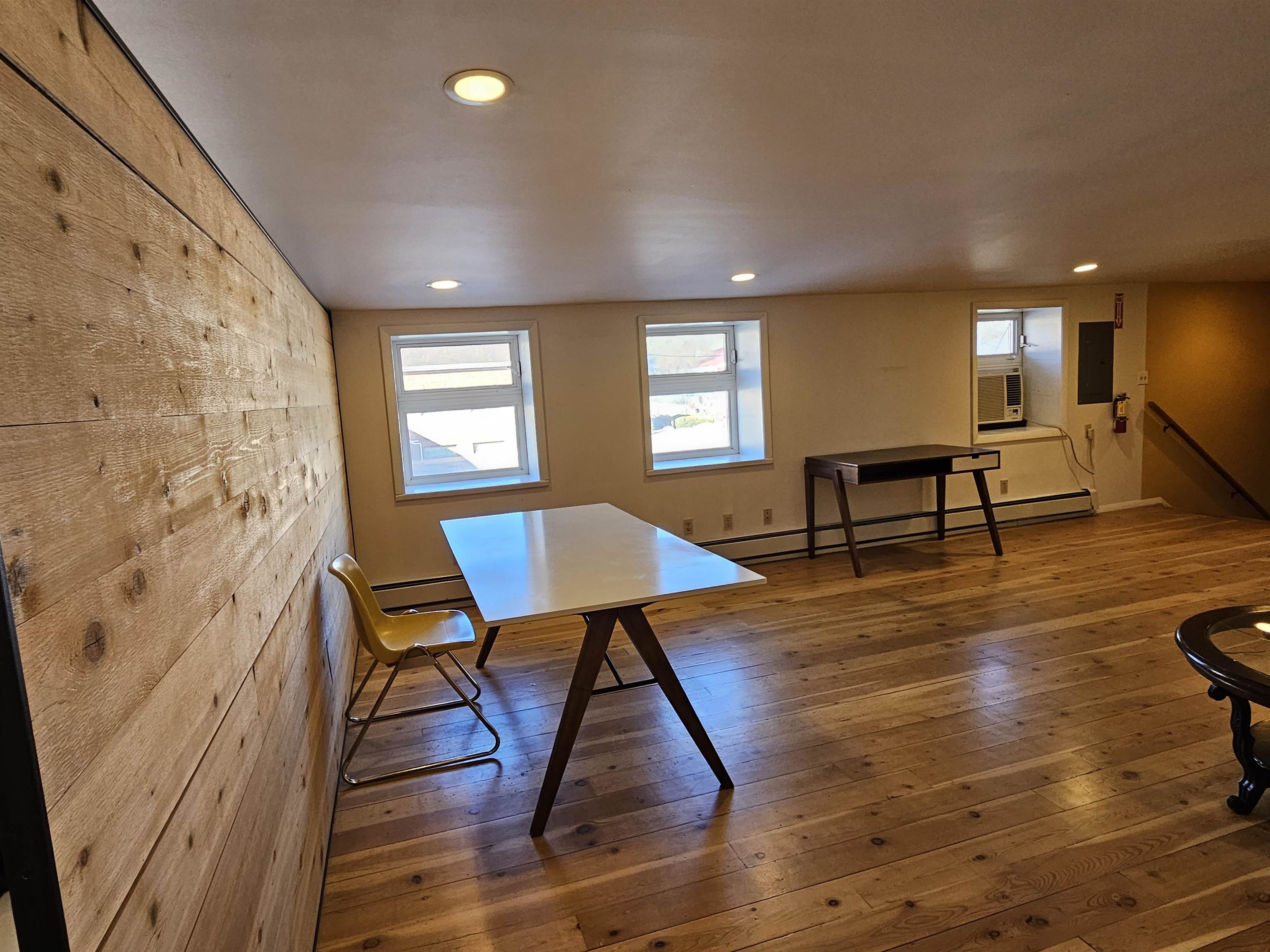 130 E Bridge Street Property Photo 4
