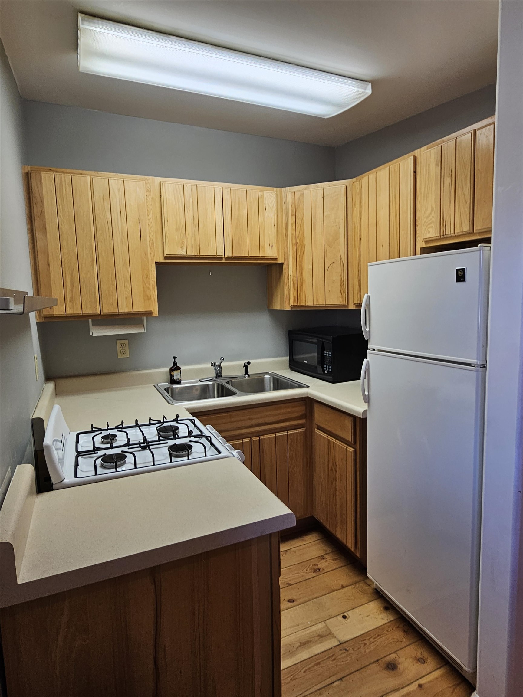 130 E Bridge Street Property Photo 13