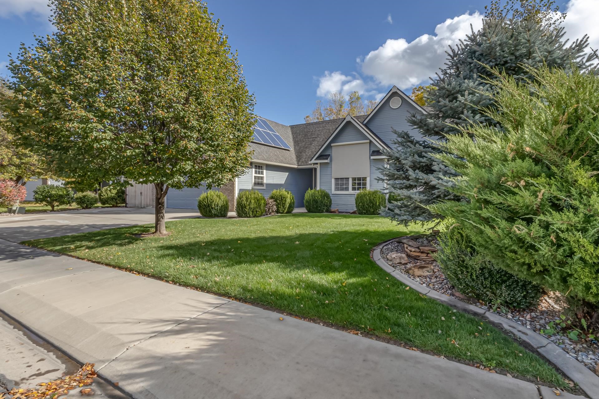 424 Forty Niner Drive Property Photo