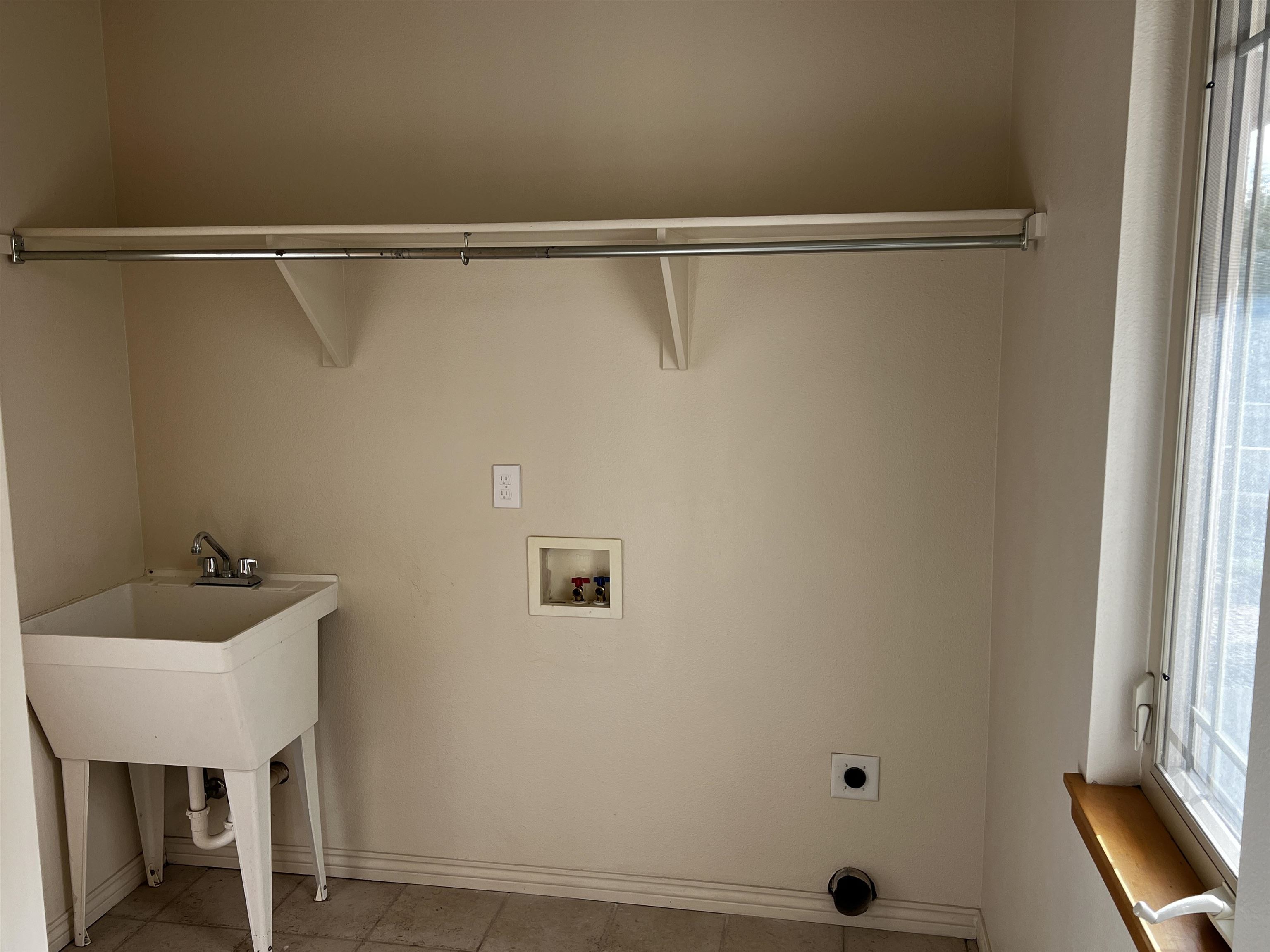 2203 Renaissance Boulevard Property Photo 30