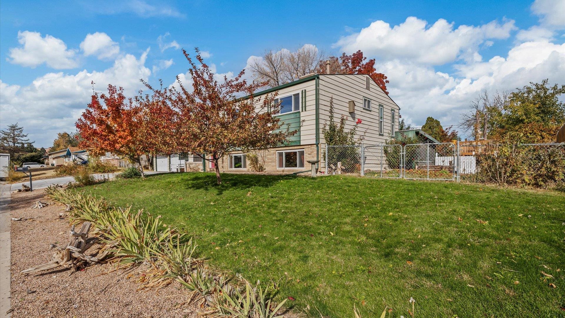 2114 Teton Road Property Photo 3