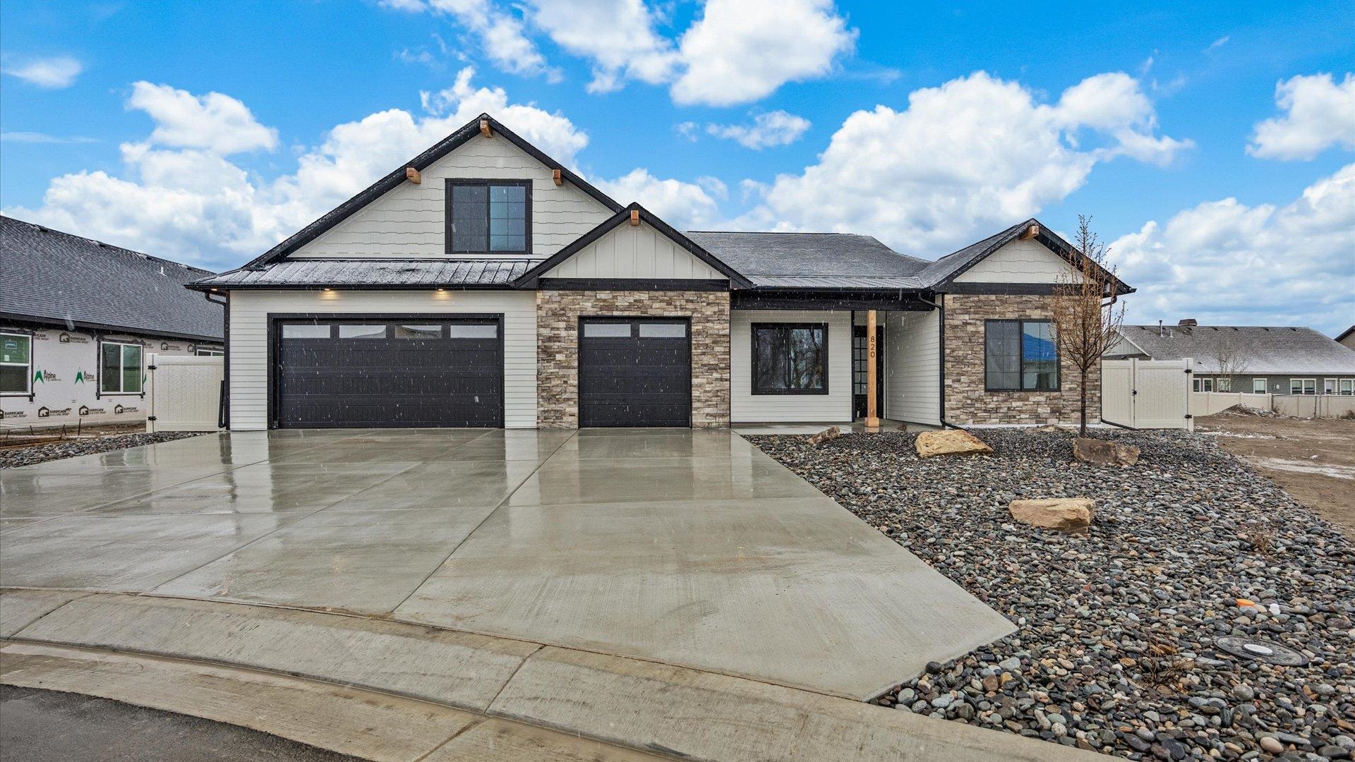 820 Ambrosia Loop Property Photo
