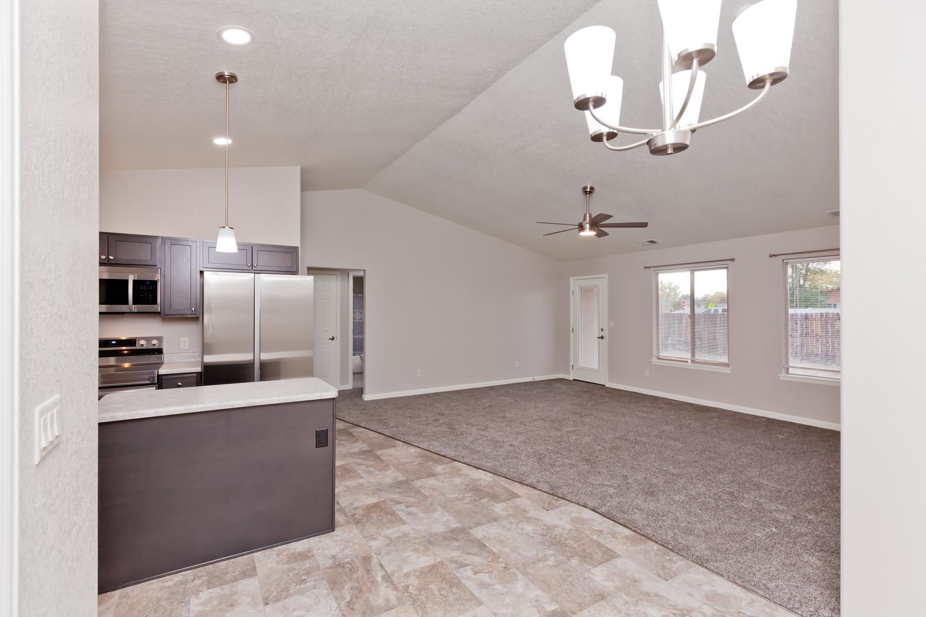 505 Pear Pond Street Property Photo 11