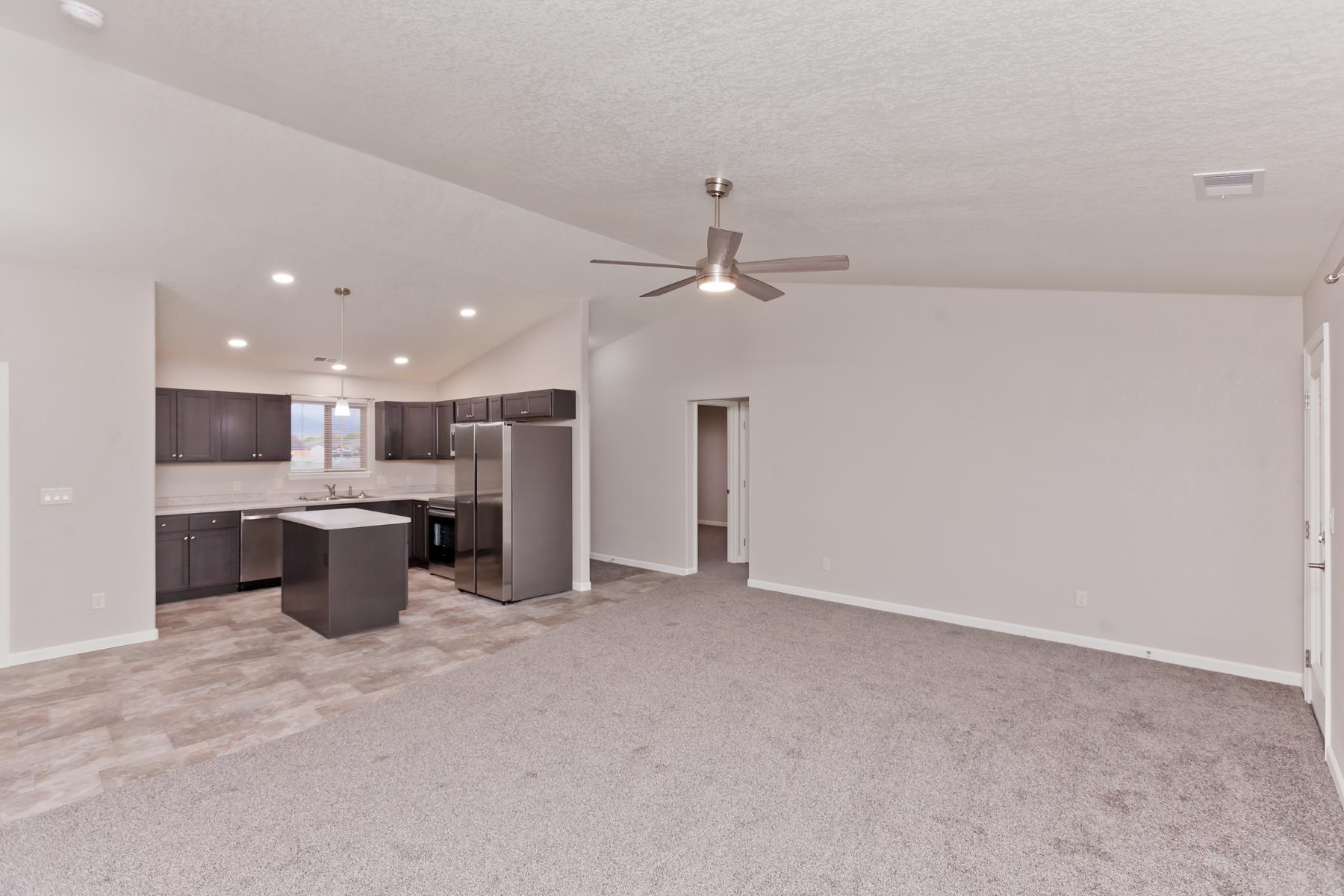 505 Pear Pond Street Property Photo 13