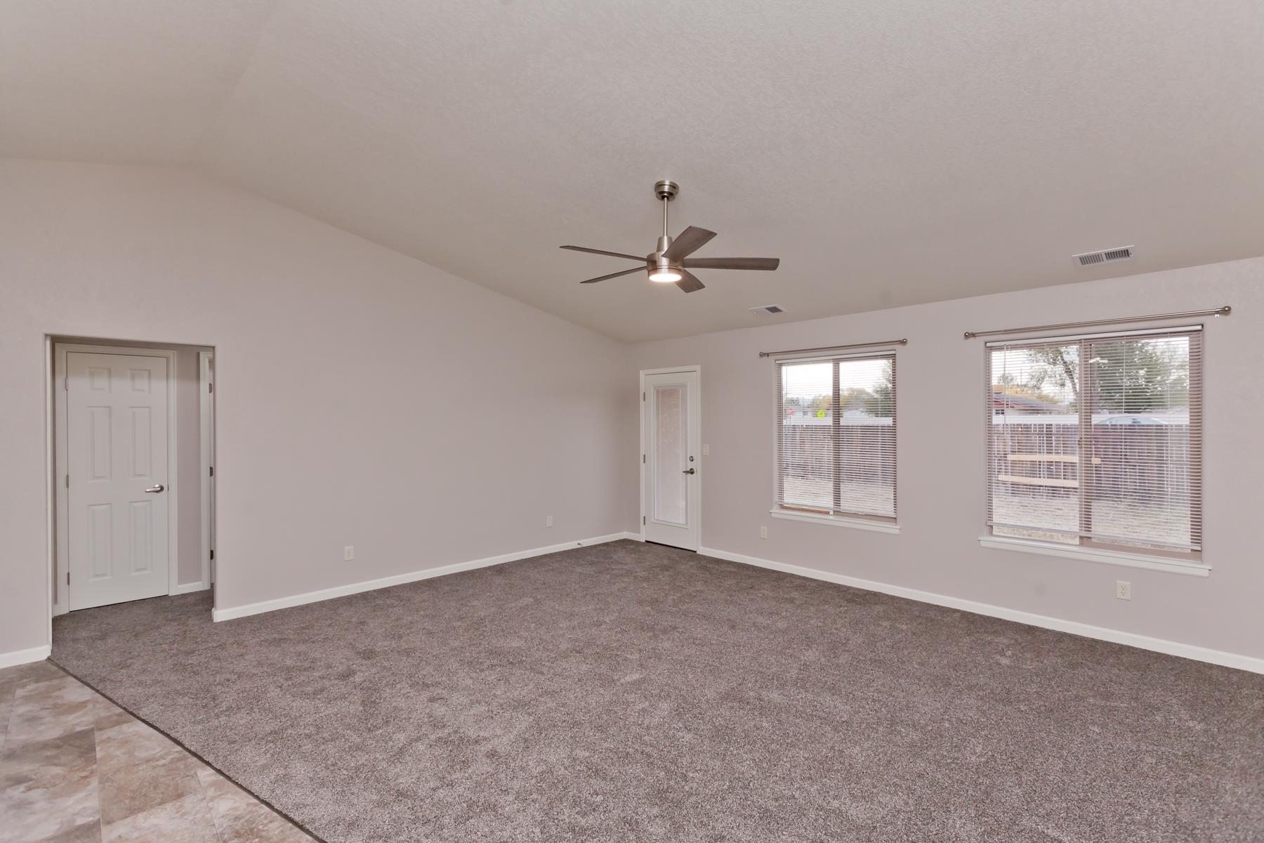 505 Pear Pond Street Property Photo 14