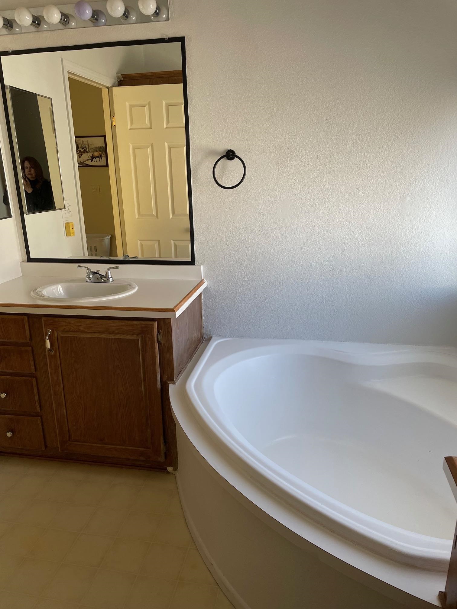 479 Box Canyon Road Property Photo 6