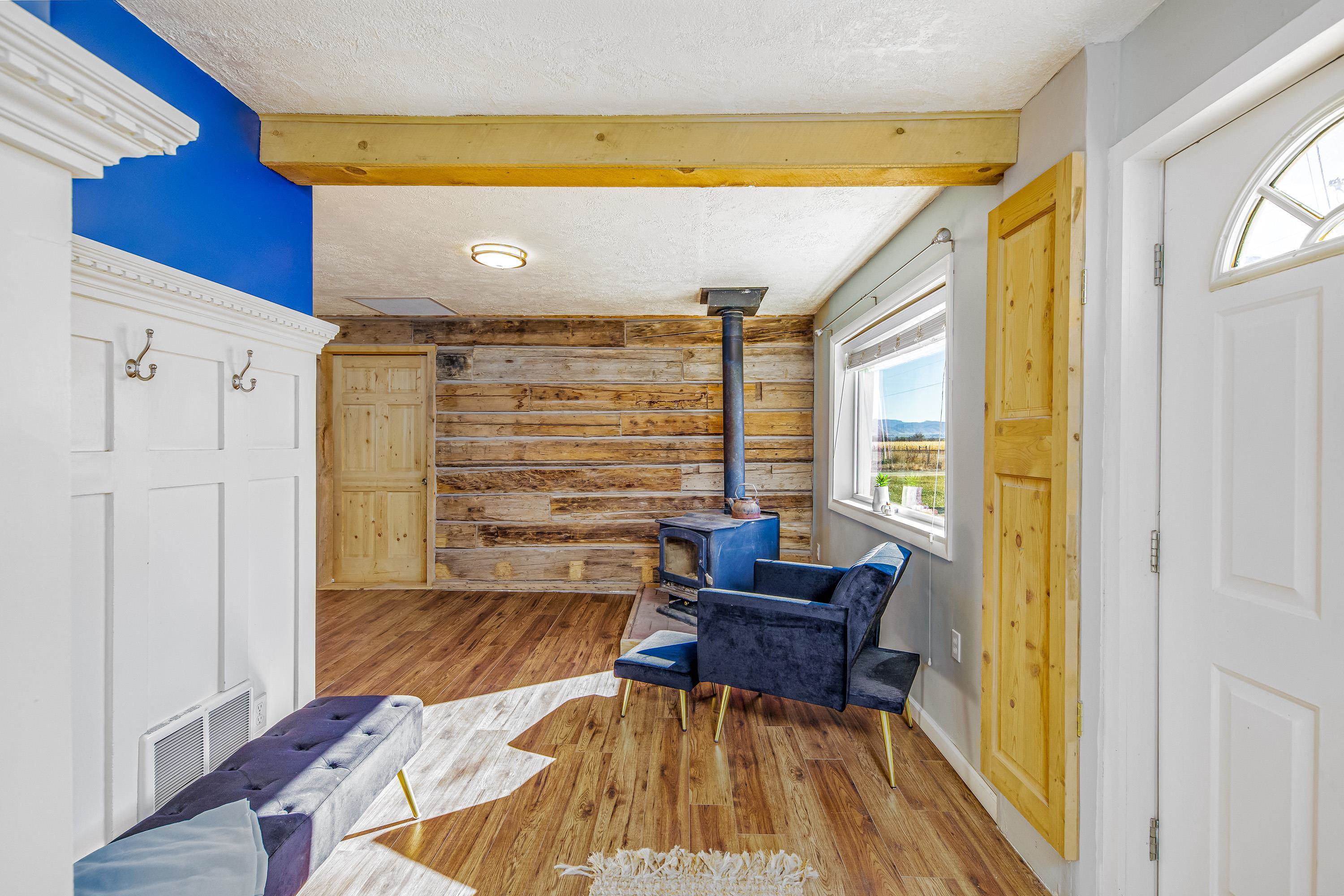 17977 B Road Property Photo 15