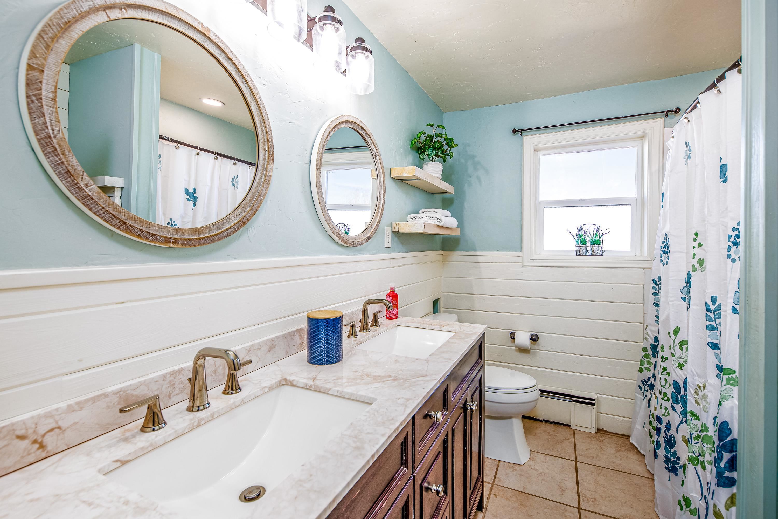 17977 B Road Property Photo 23