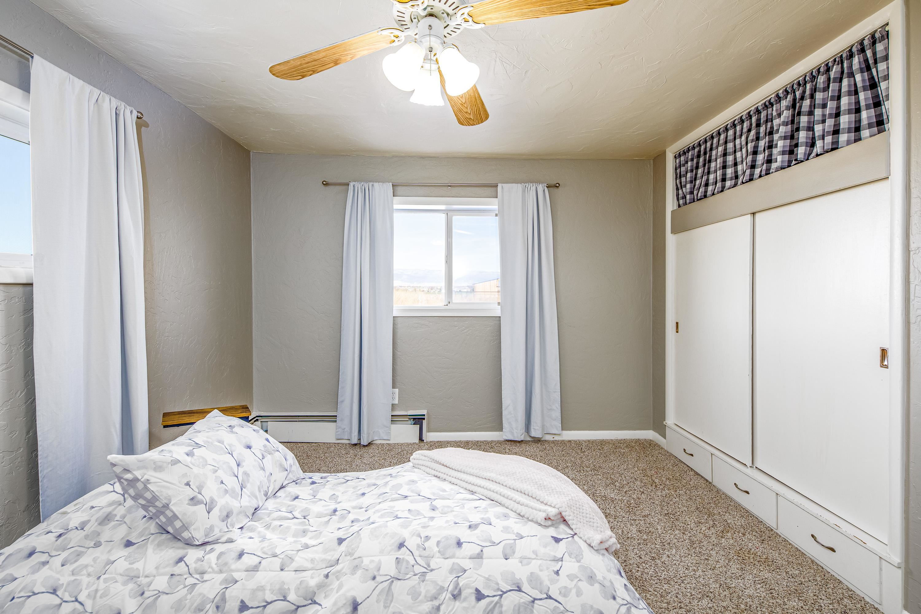 17977 B Road Property Photo 24