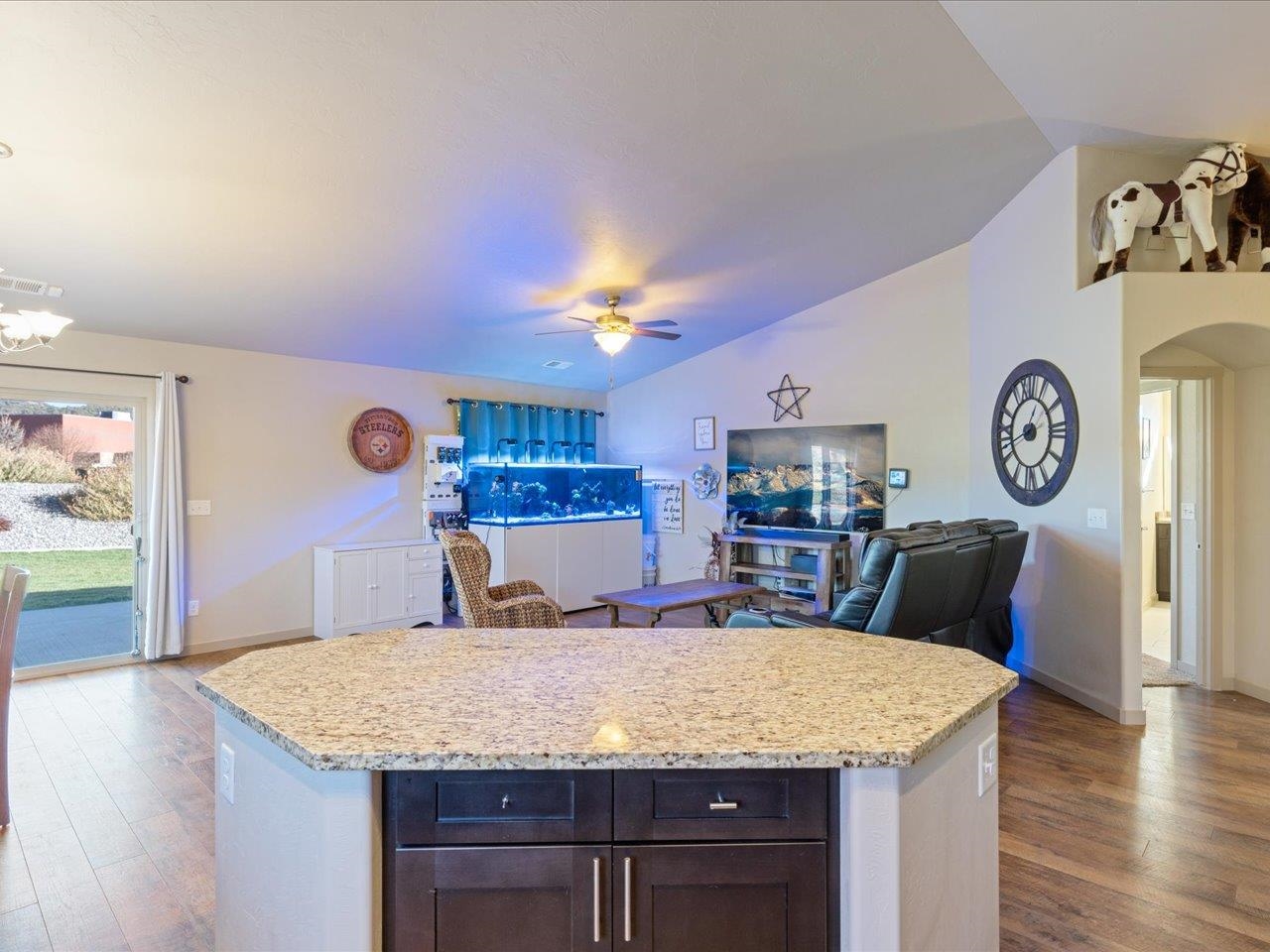 335 Se Cobblestone Court Property Photo 10