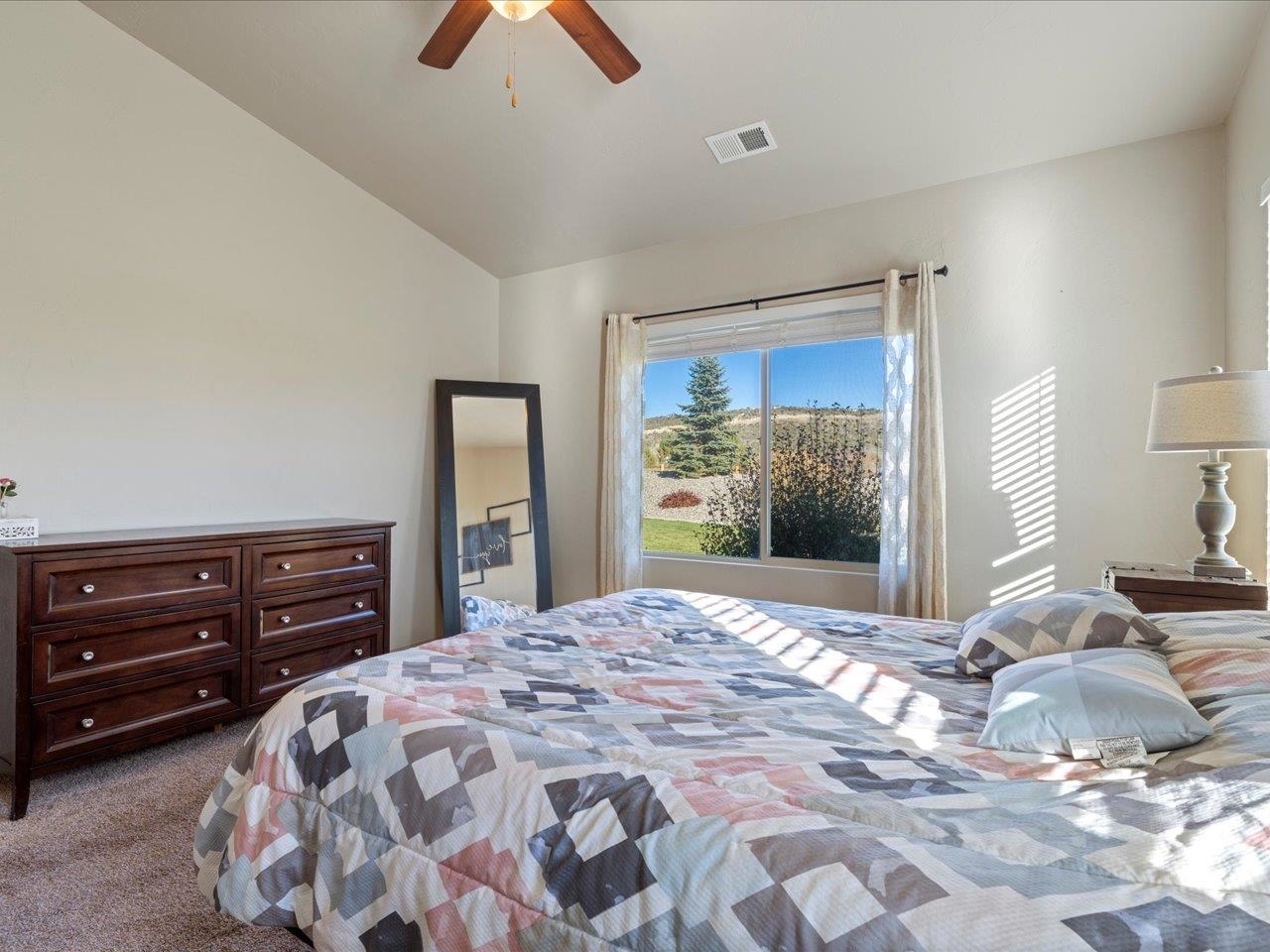 335 Se Cobblestone Court Property Photo 15