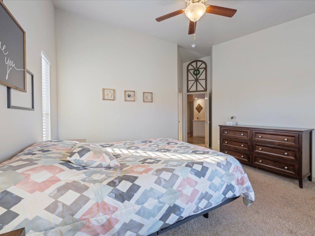 335 Se Cobblestone Court Property Photo 16