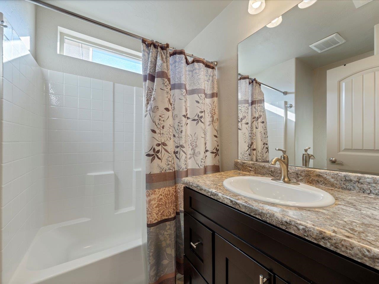 335 Se Cobblestone Court Property Photo 20