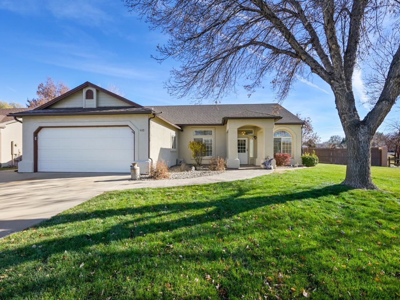 410 Comstock Drive Property Photo