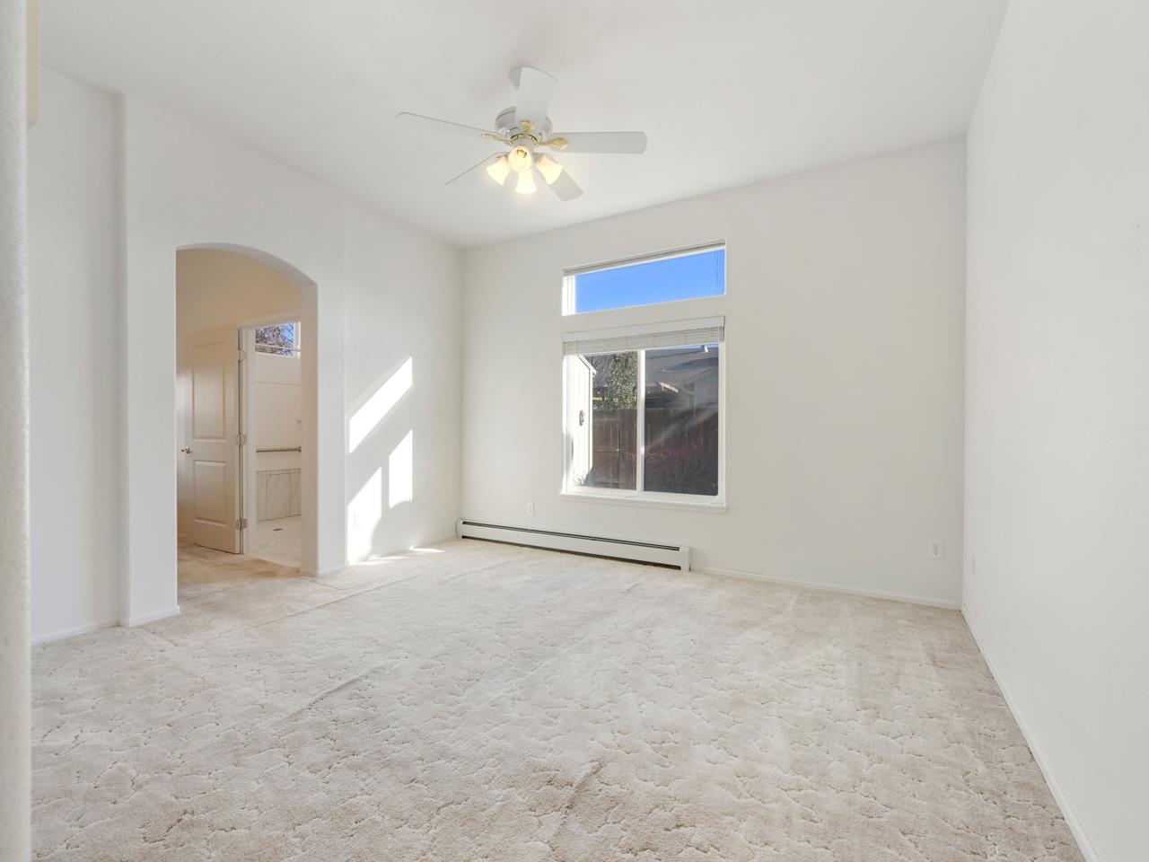 410 Comstock Drive Property Photo 12