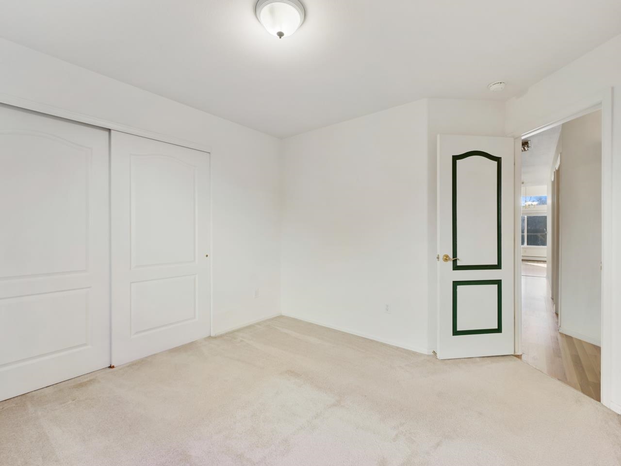 410 Comstock Drive Property Photo 18