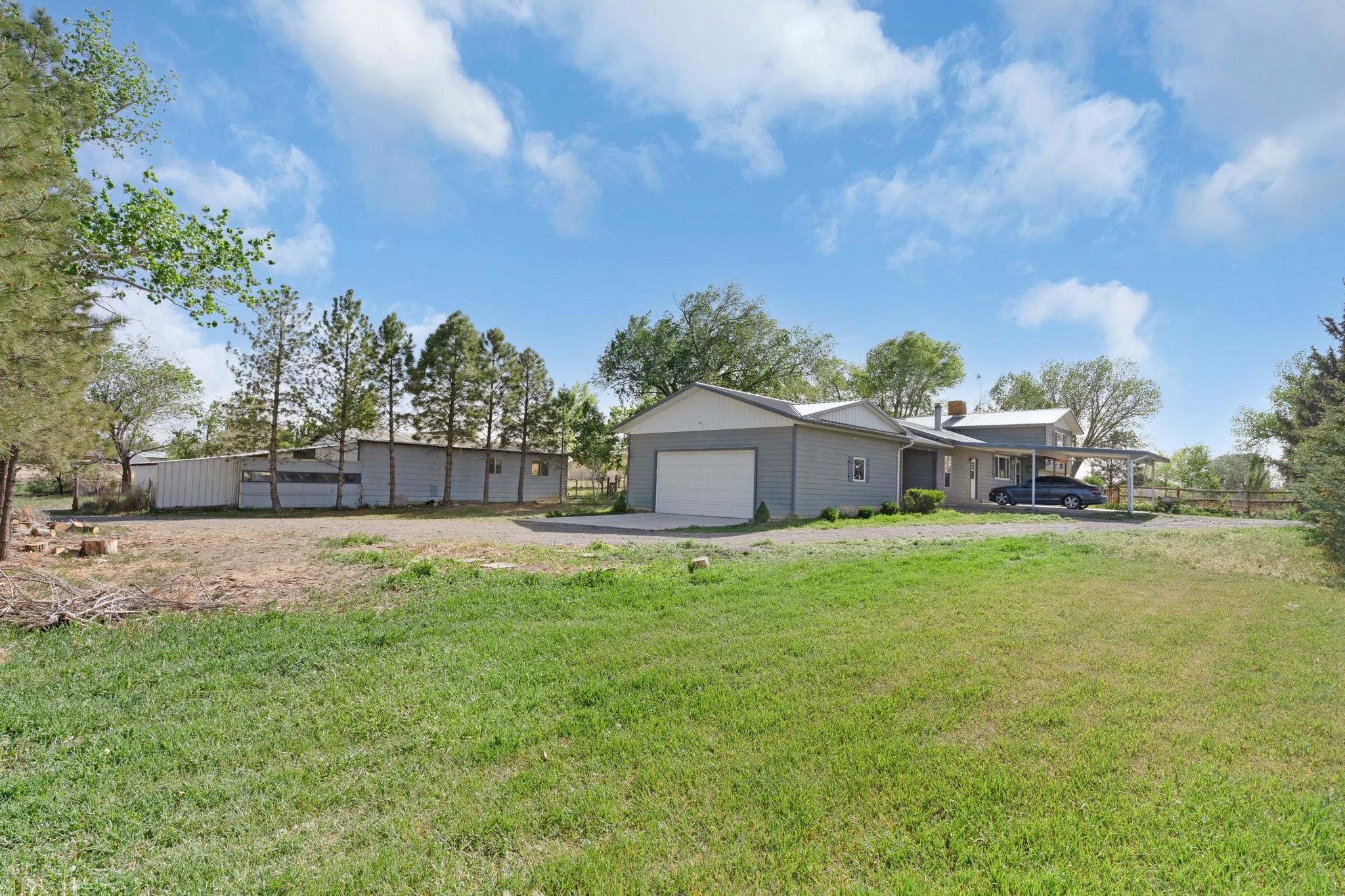 60918 Gunnison Avenue Property Photo 2