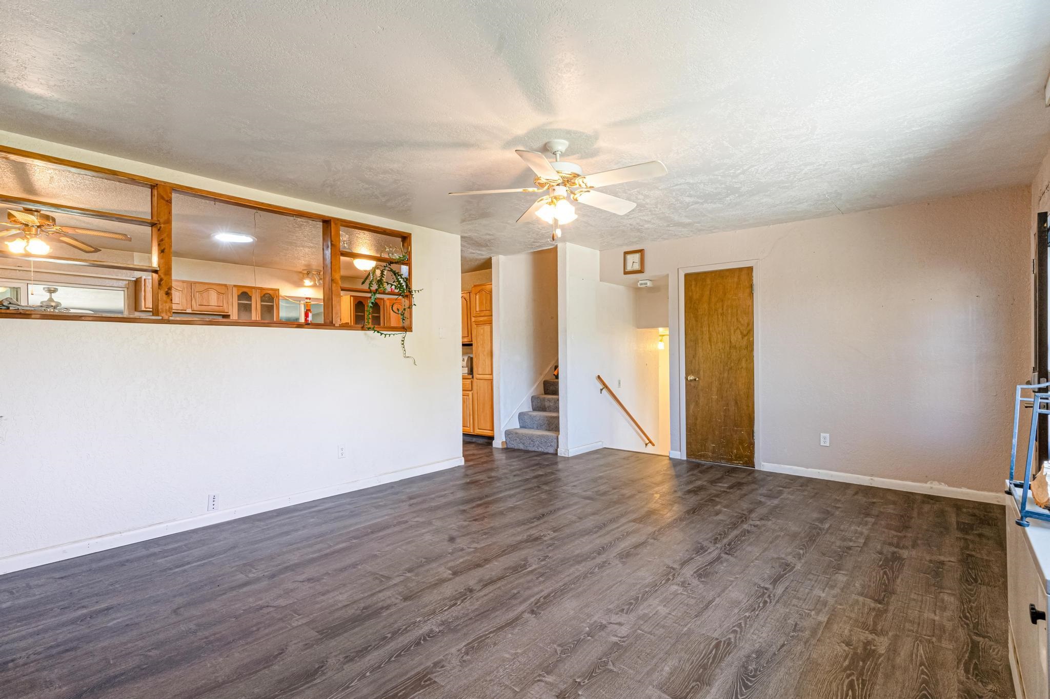 60918 Gunnison Avenue Property Photo 15