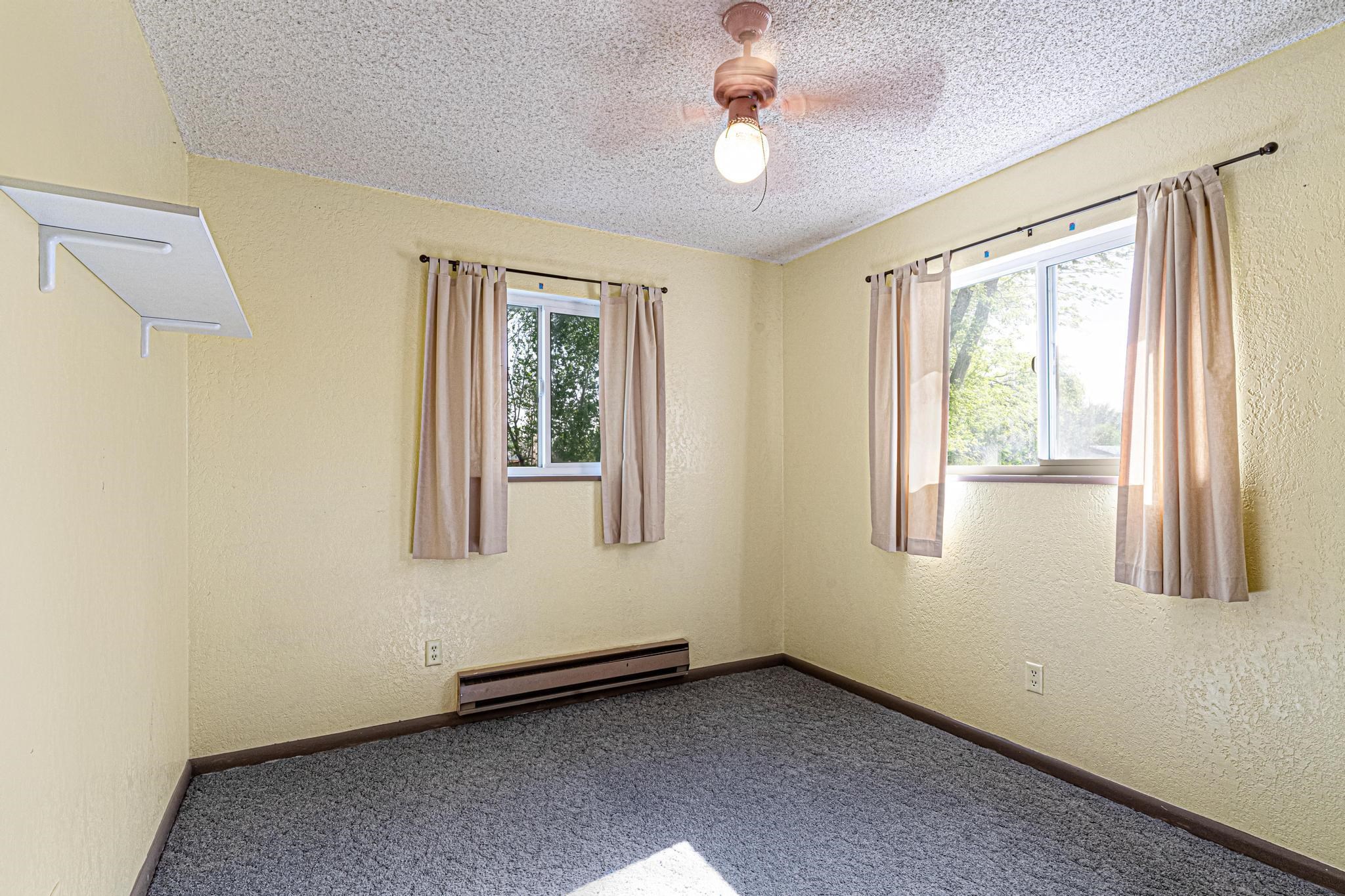 60918 Gunnison Avenue Property Photo 24