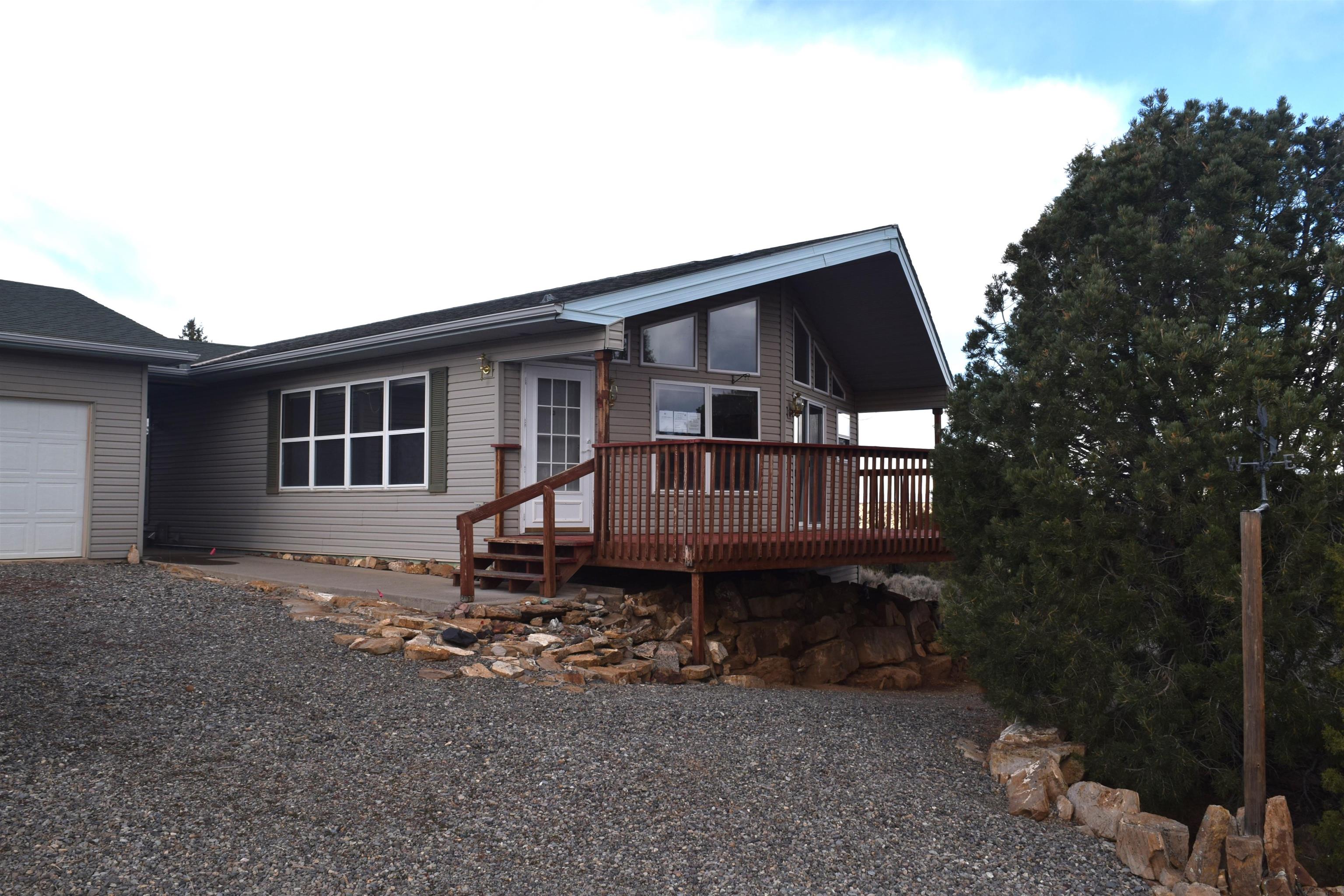 501 Shana Lane Property Photo 2