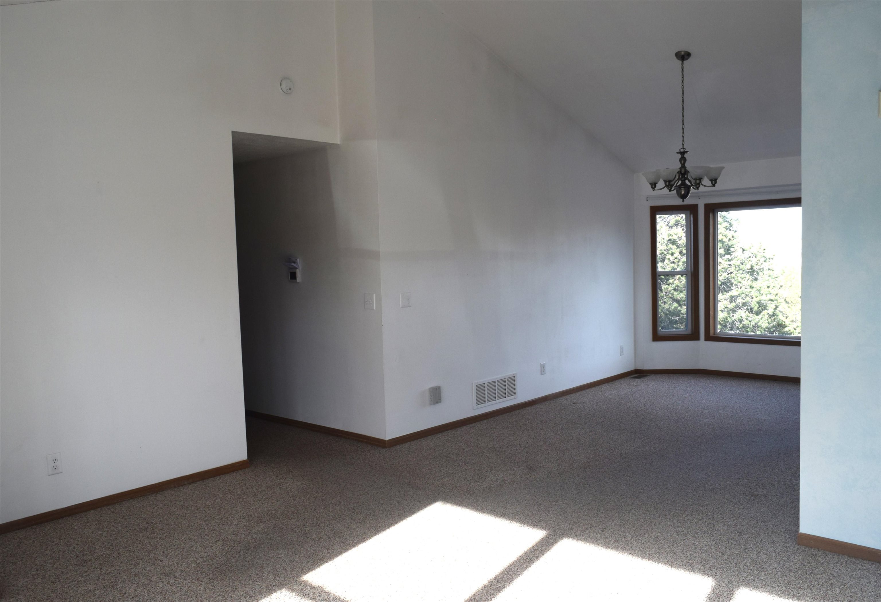 501 Shana Lane Property Photo 10