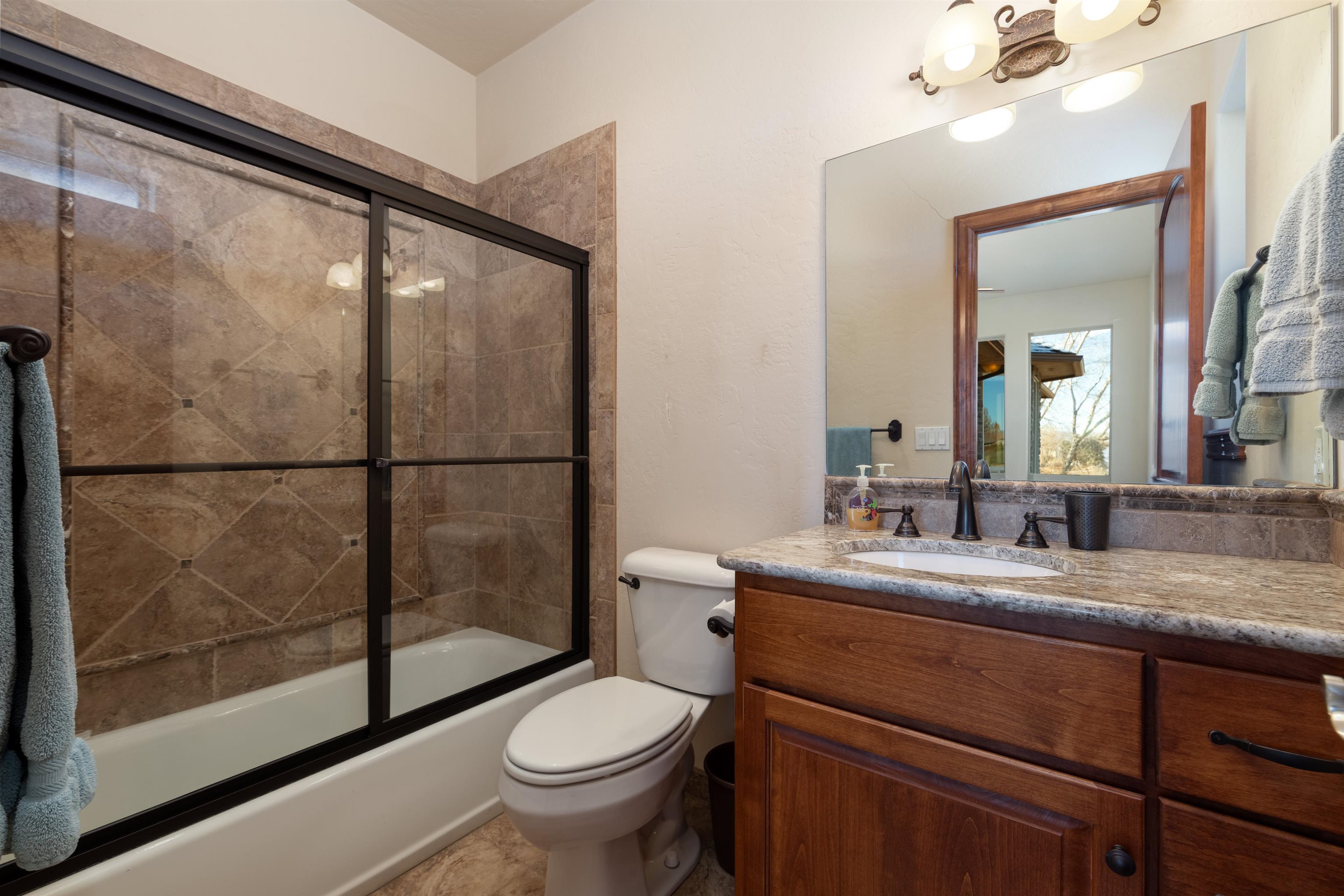 998 Kestrel Court Property Photo 13