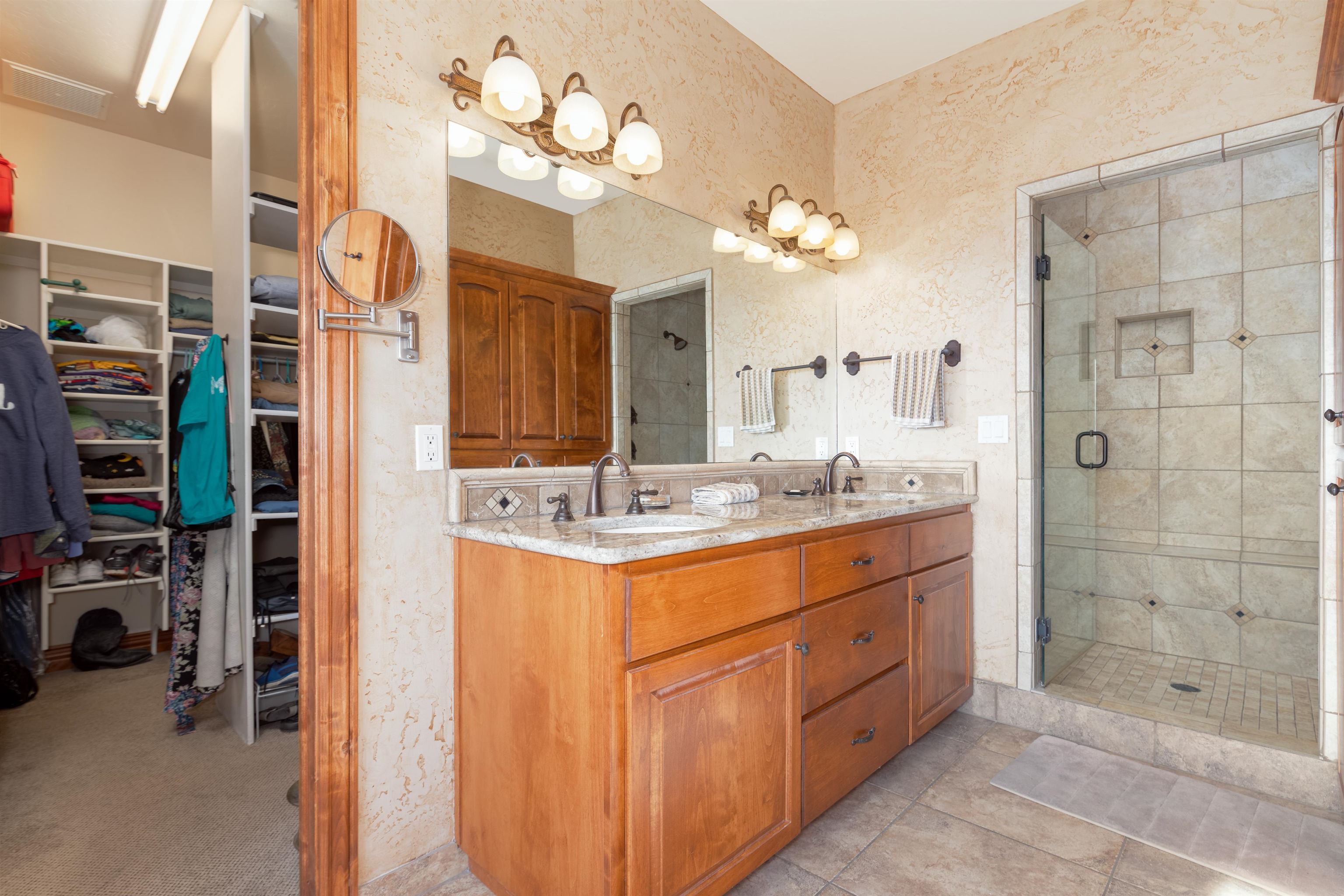 998 Kestrel Court Property Photo 16