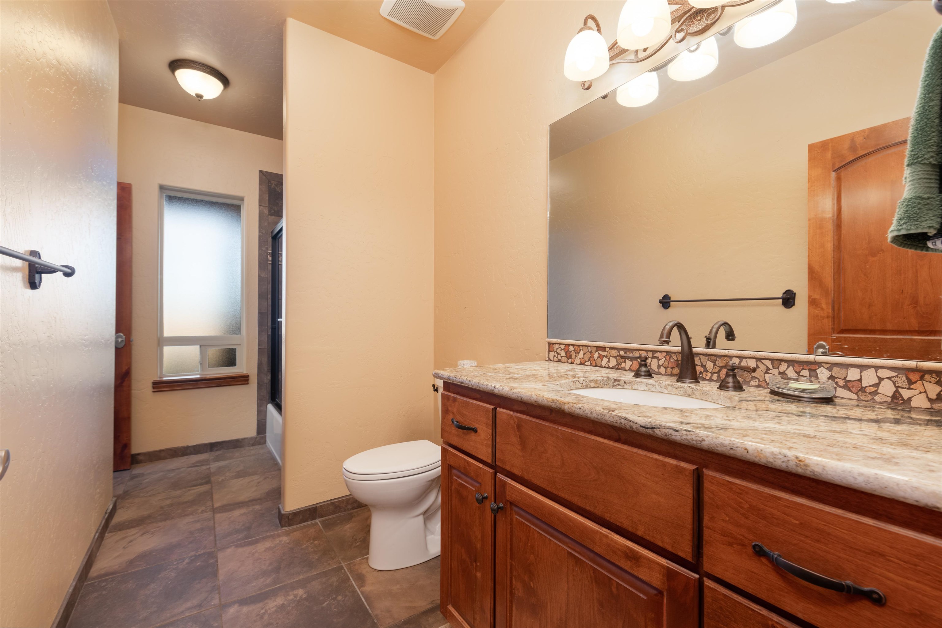 998 Kestrel Court Property Photo 20
