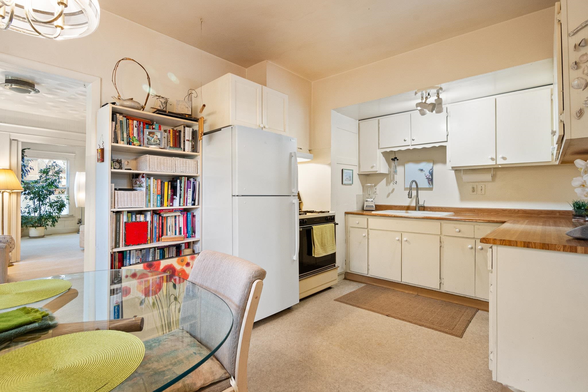 1035 White Avenue Property Photo 14
