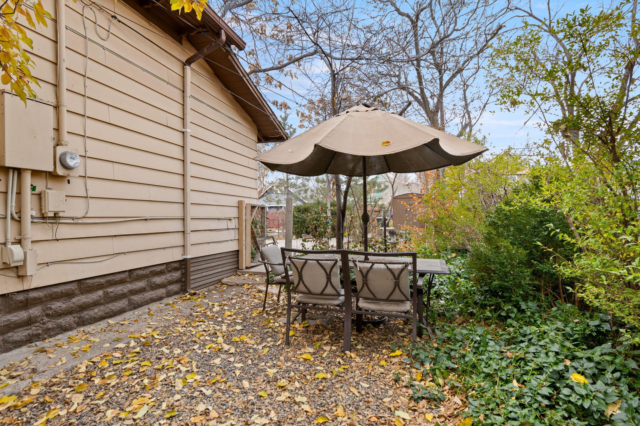 1035 White Avenue Property Photo 22