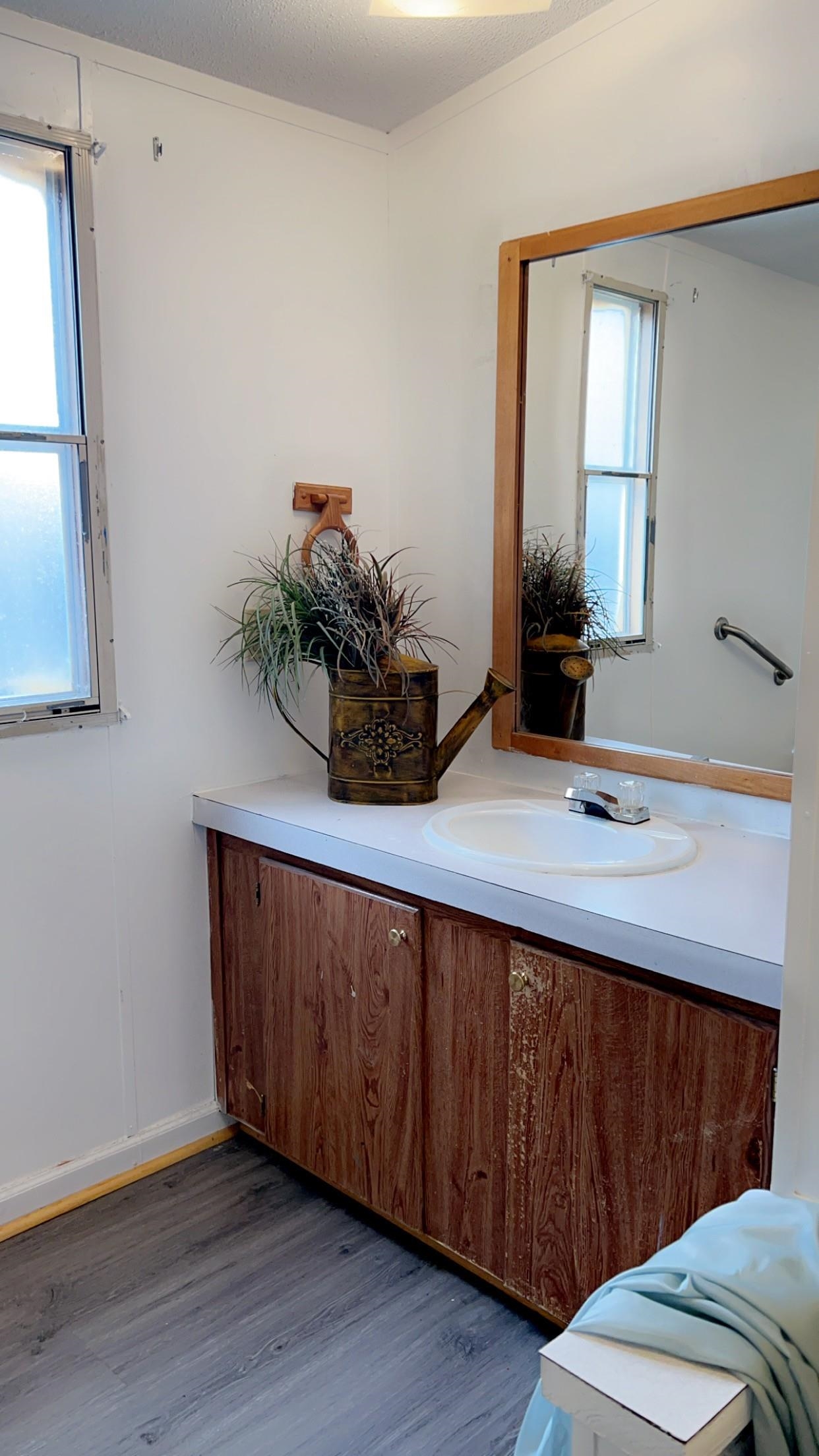 1037 Carbonera Avenue Property Photo 11