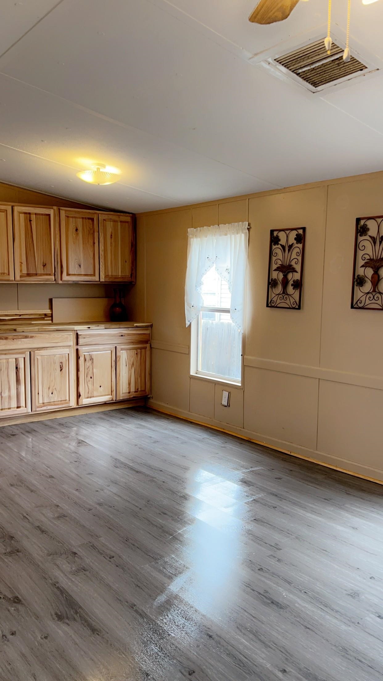 1037 Carbonera Avenue Property Photo 14