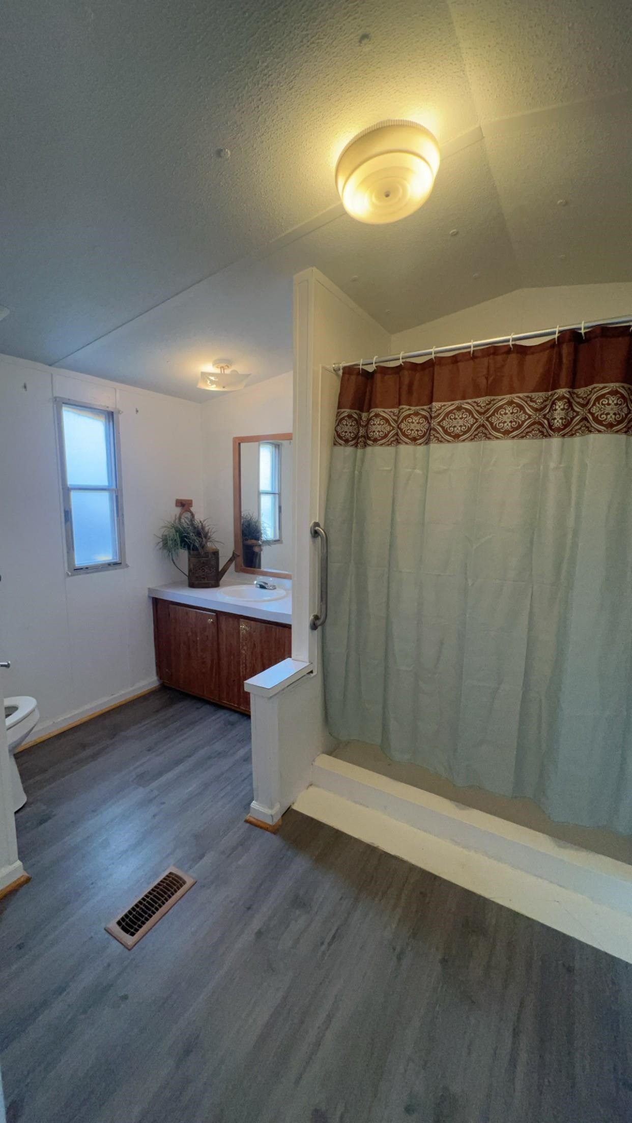 1037 Carbonera Avenue Property Photo 18
