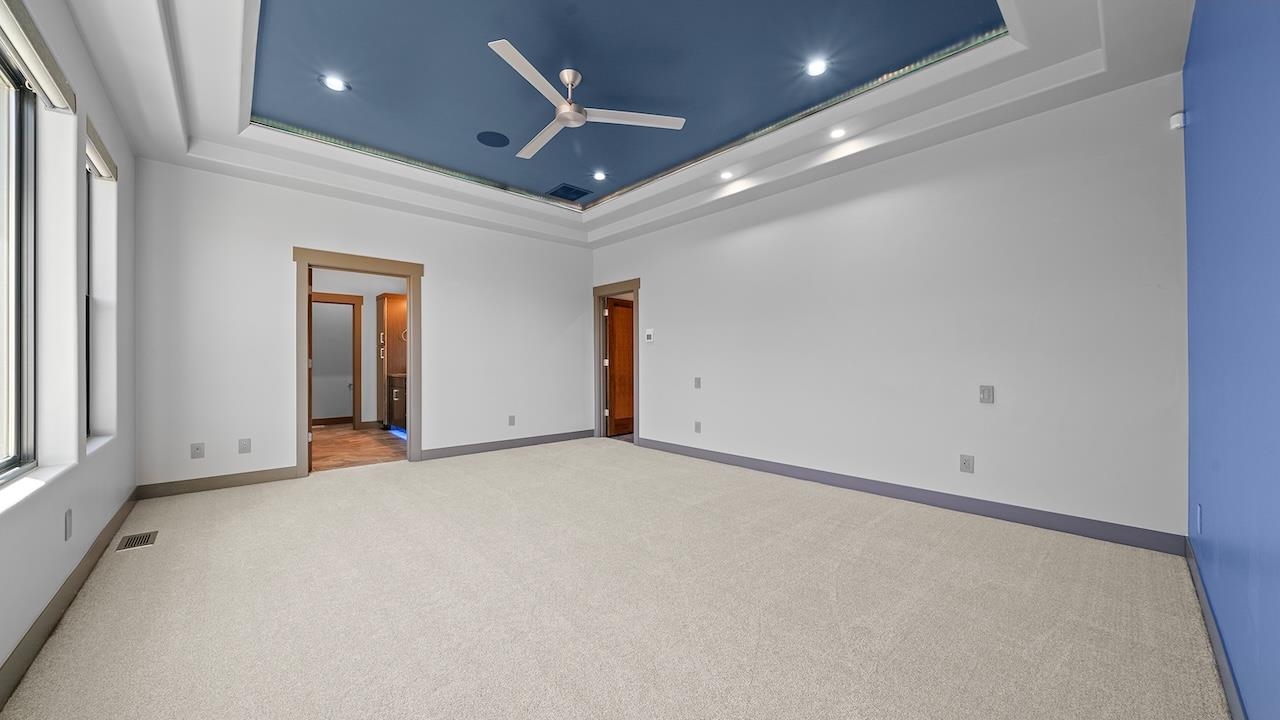 664 Ellen Drive Property Photo 11