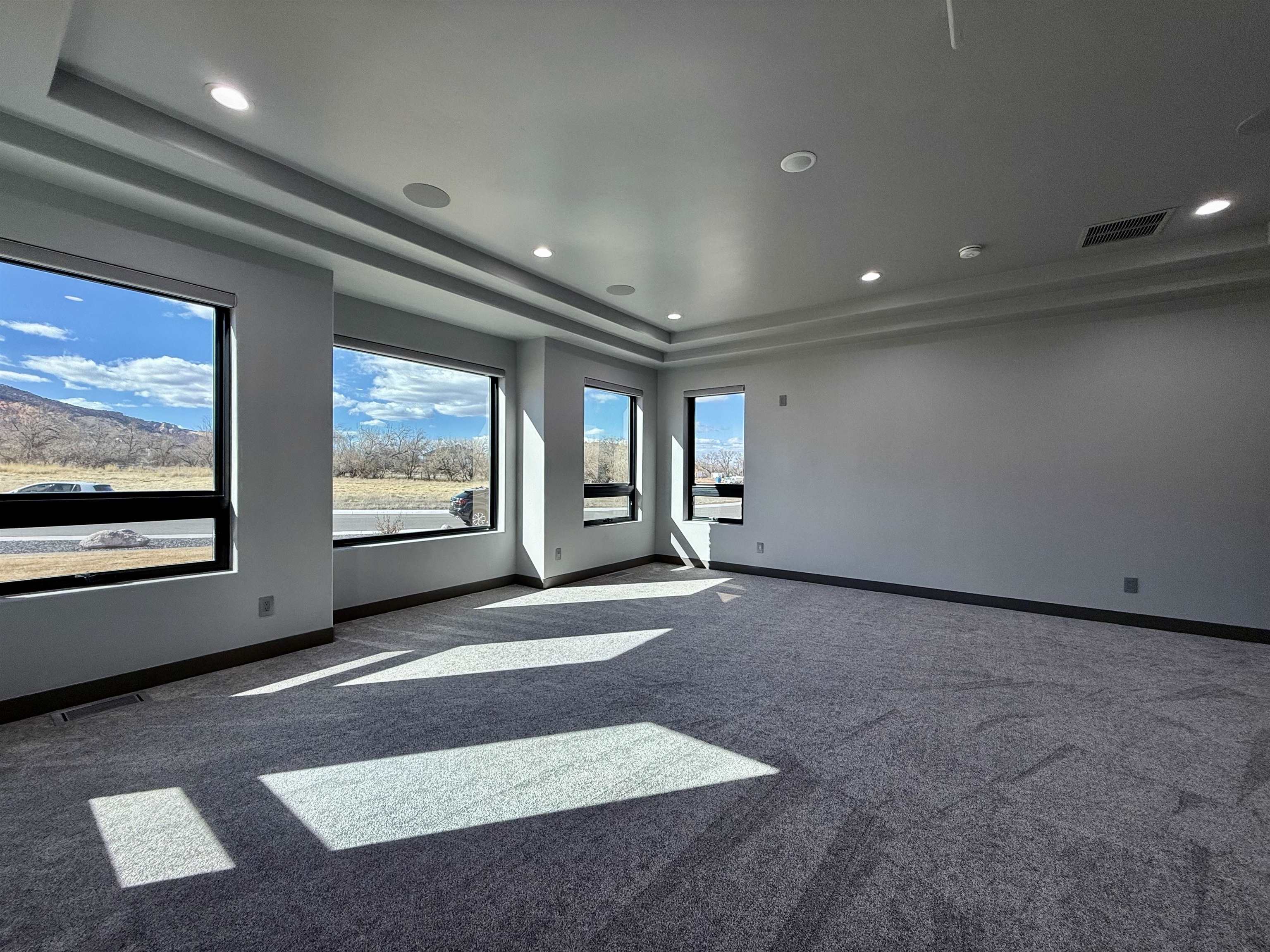 664 Ellen Drive Property Photo 20